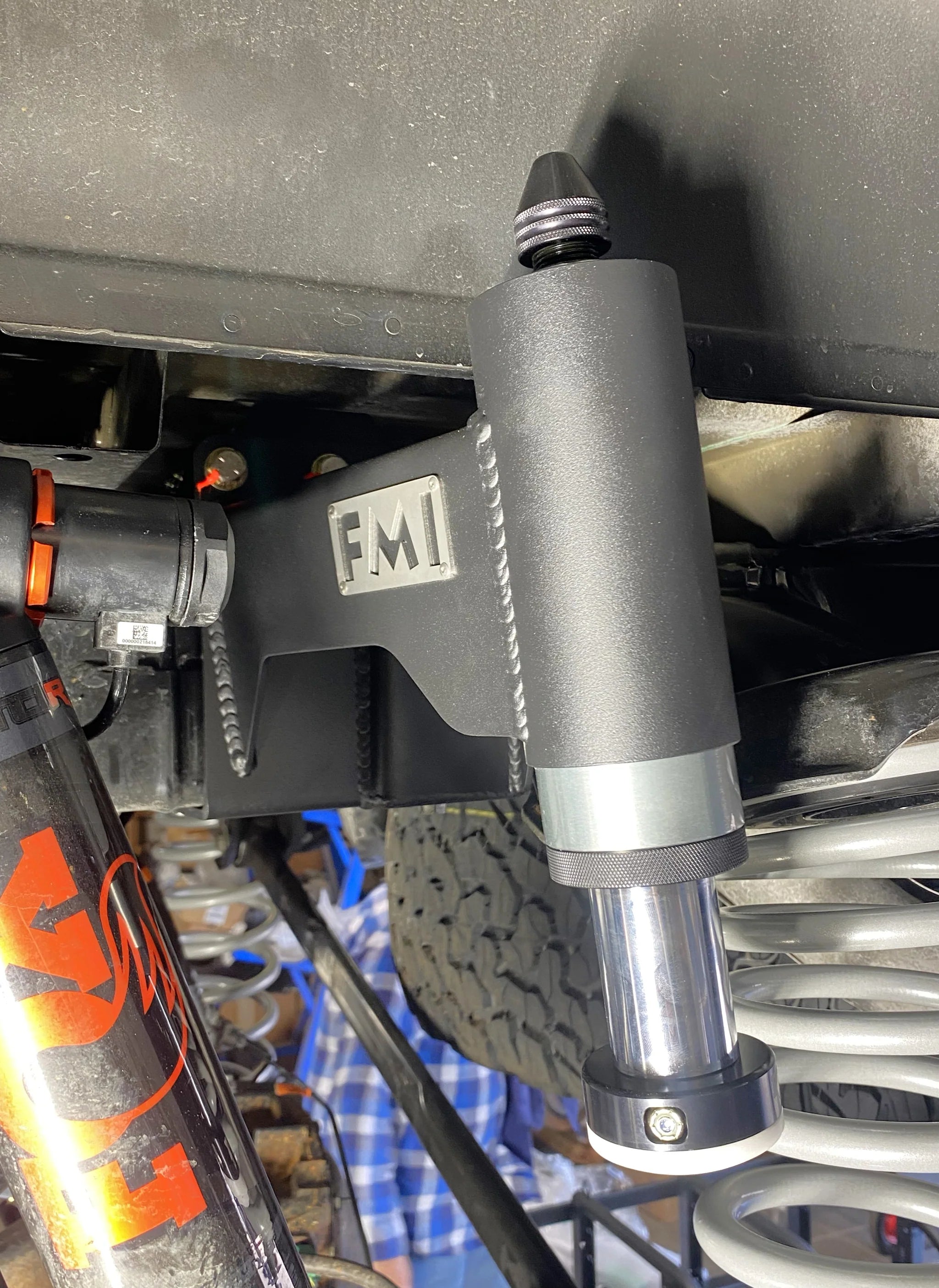 アルミリヤブレース、マウント、リヤバルクヘッド、フローティングモーターマウント Foutz Motorsports | VAR-FMI050023800021001 | Gen 2 Raptor