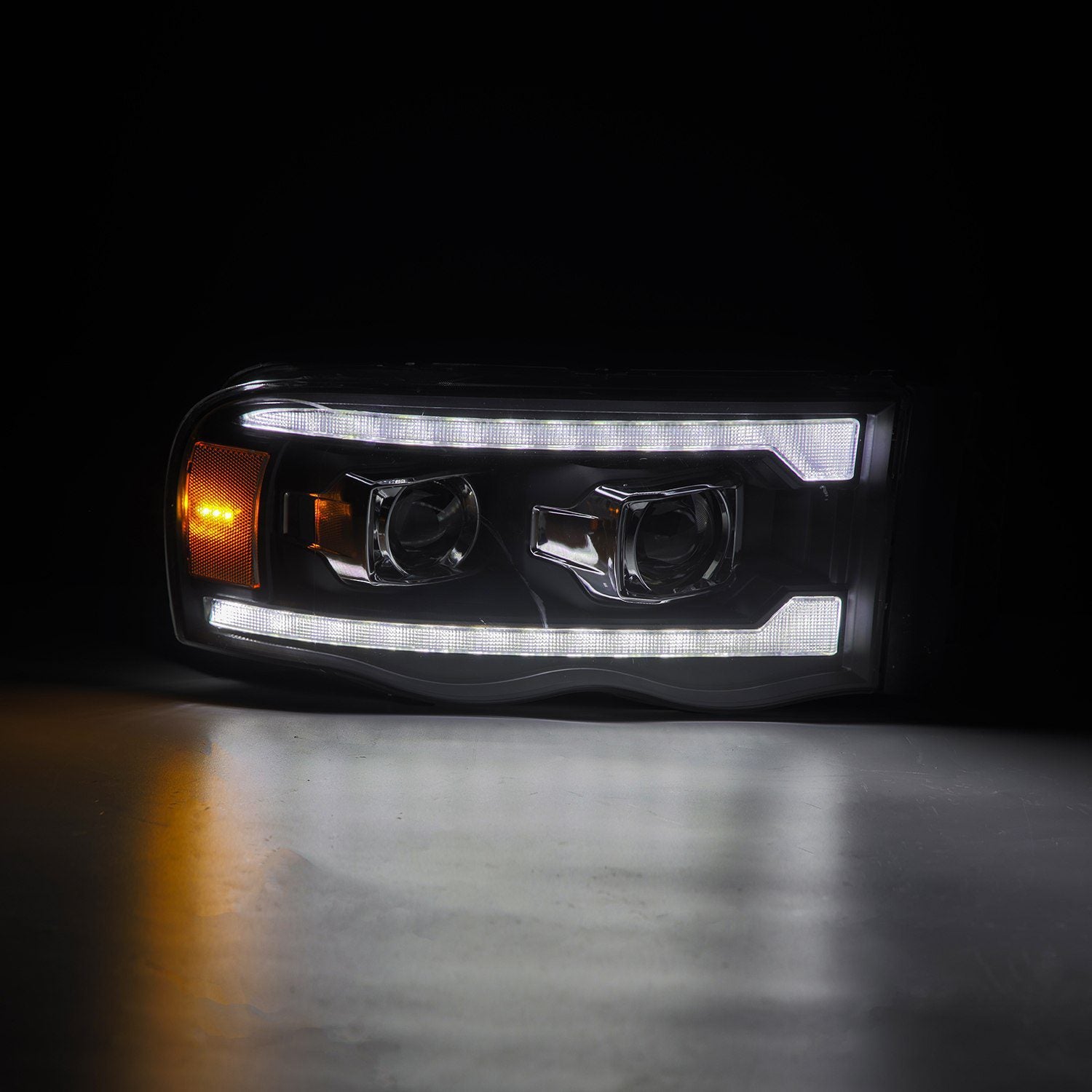 02-05 Dodge Ram LUXX-Series Projector Headlights Black - Apollo Off-Road