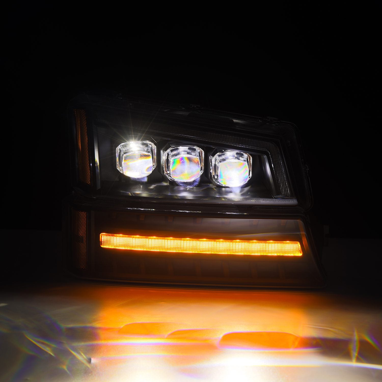 03-06 Chevrolet Silverado/02-06 Avalanche NOVA-Series Projector Headlights Black - Apollo Off-Road