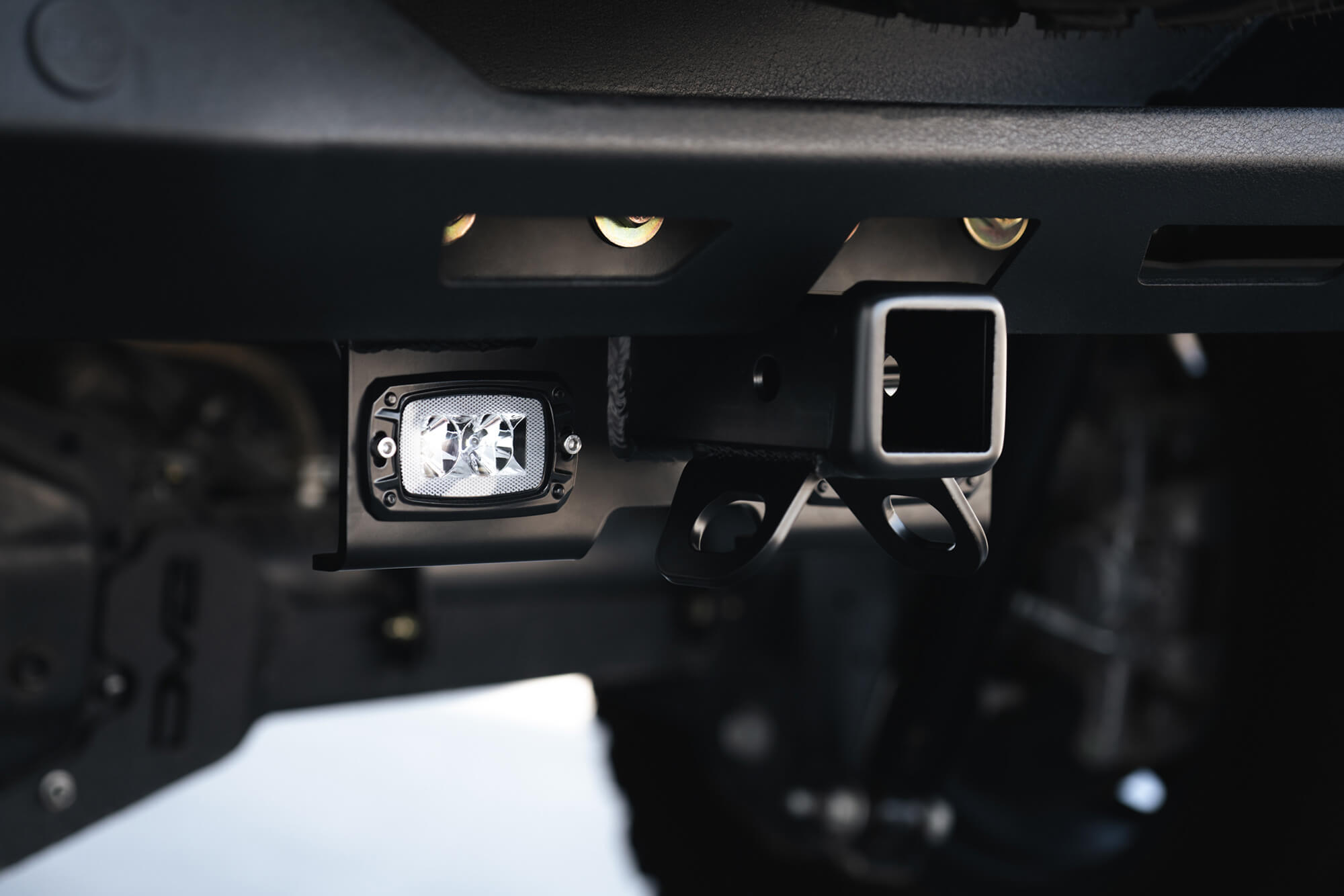 07-22 Jeep Wrangler JK/JL Bolt On Hitch With Cube Lights - Apollo Off-Road
