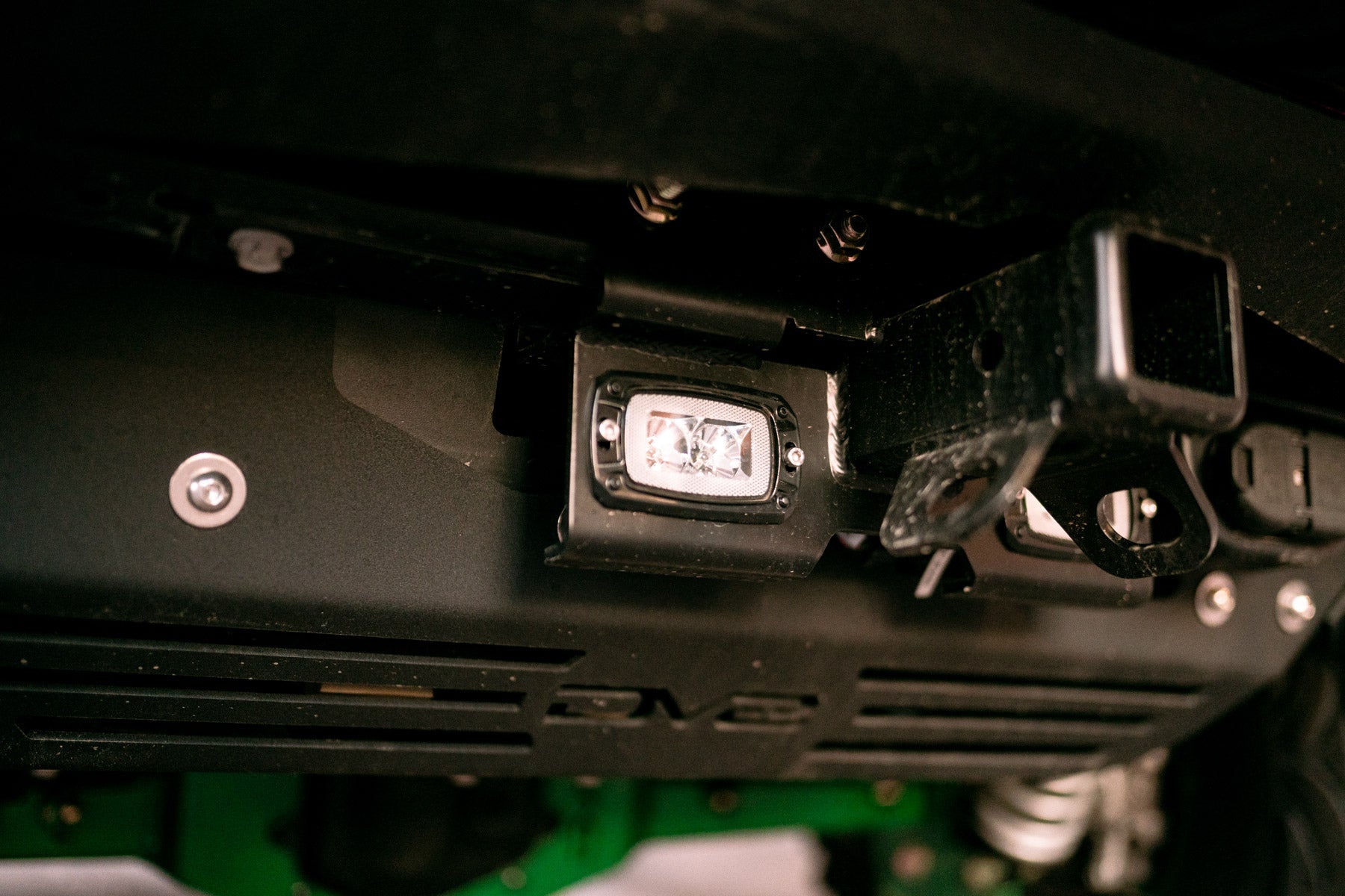 07-22 Jeep Wrangler JK/JL Bolt On Hitch With Cube Lights - Apollo Off-Road