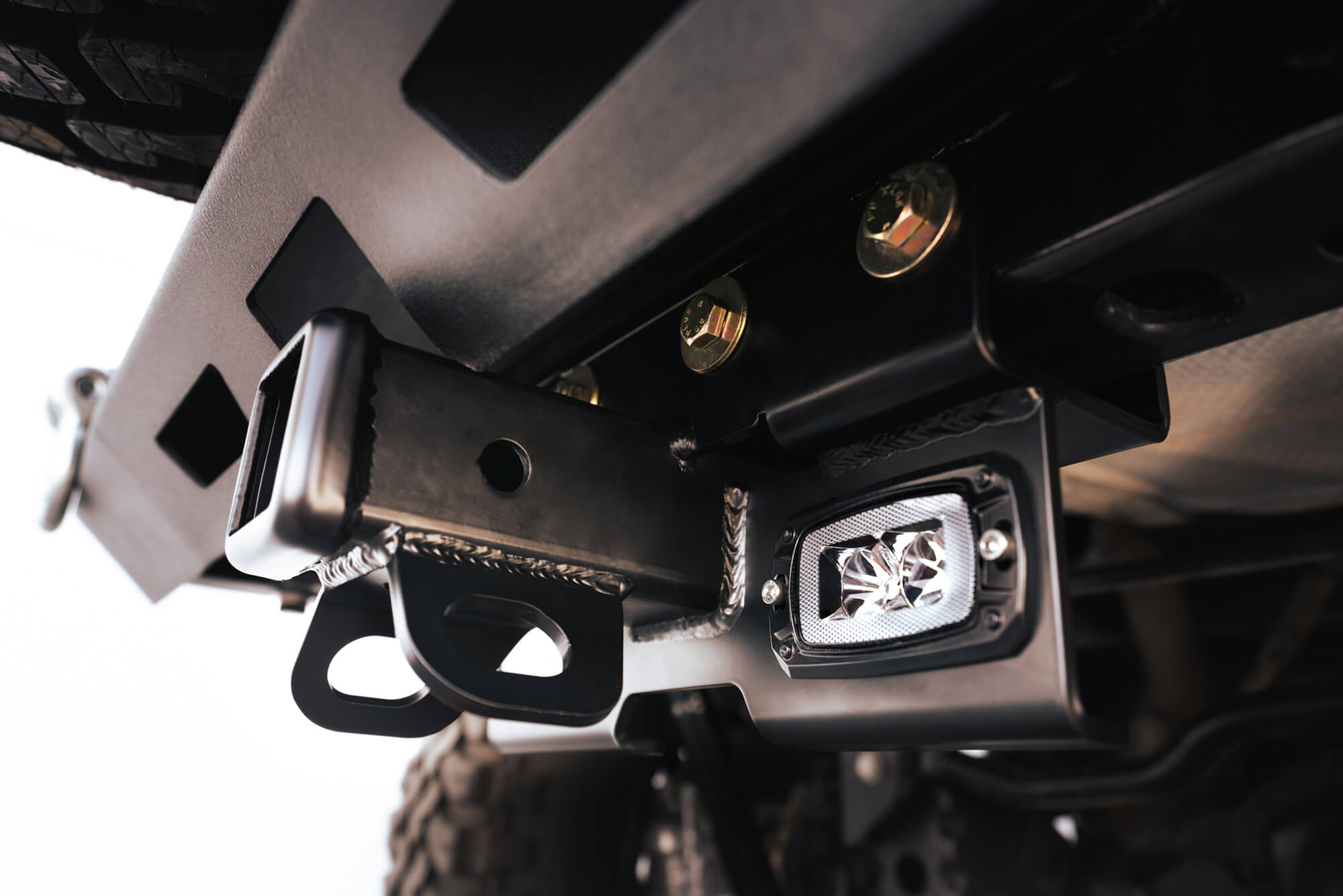 07-22 Jeep Wrangler JK/JL Bolt On Hitch With Cube Lights - Apollo Off-Road
