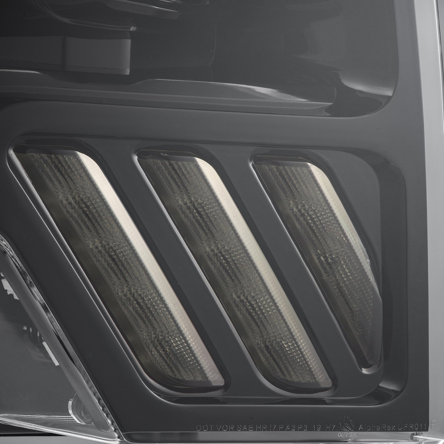 09-14 Ford F-150 PRO-Series Halogen Projector Headlights Alpha-Black - Apollo Off-Road