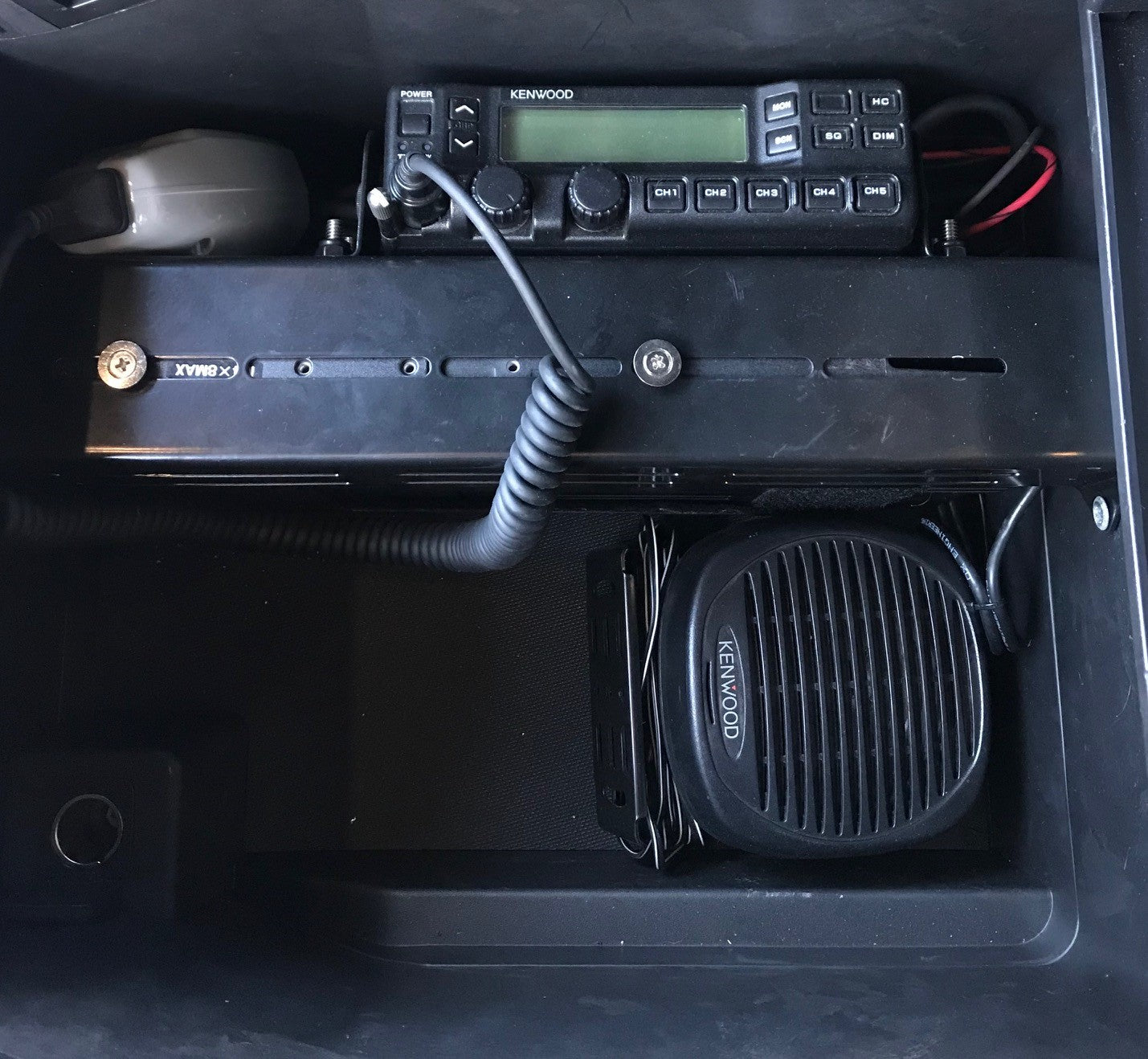 Foutz Motorsports 110W Kenwood Radio Center Console Mount 2017-2021 Ford F-150 Raptor 2017-2021 Ford F-250/F-350 Super Duty