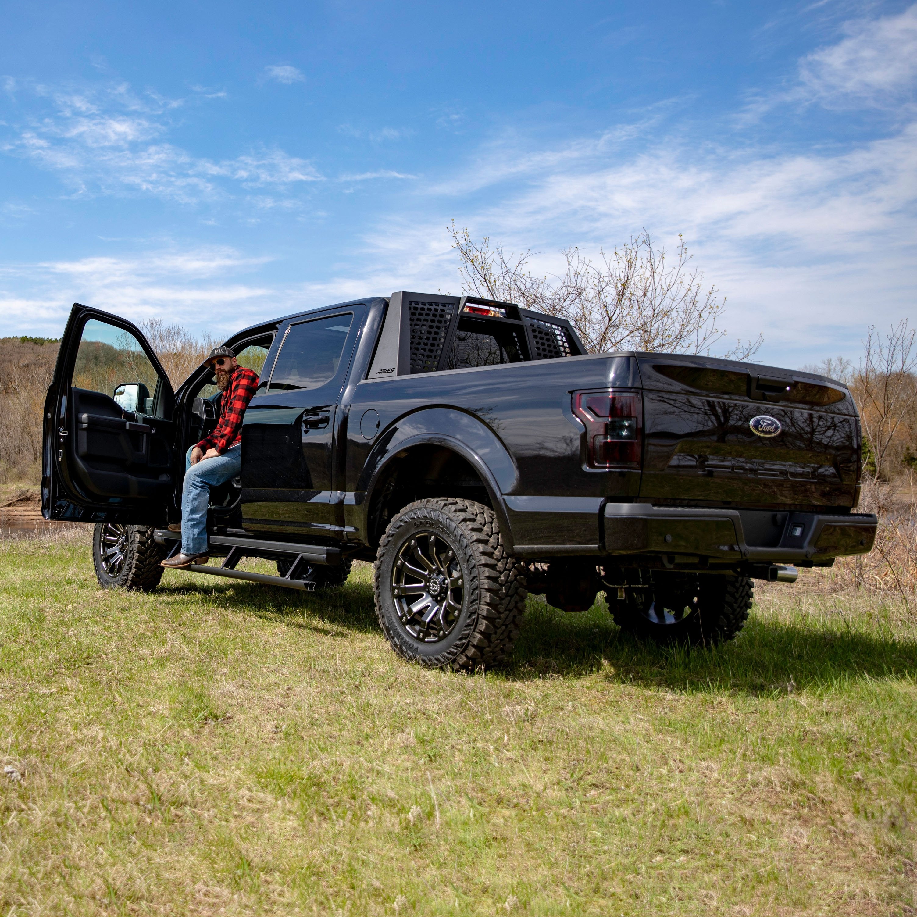 ARIES Switchback Black Aluminum Headache Rack, 2009-2026 Ford F-150, 2022-2025 Ford F-150 Lightning