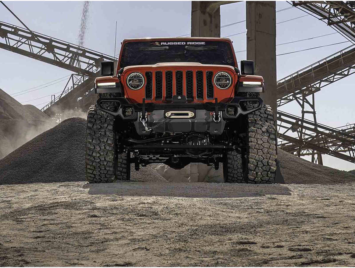 Venator Front Bumper 18-Present Jeep Wrangler Jl 20-Present Gladiator JT Rugged Ridge