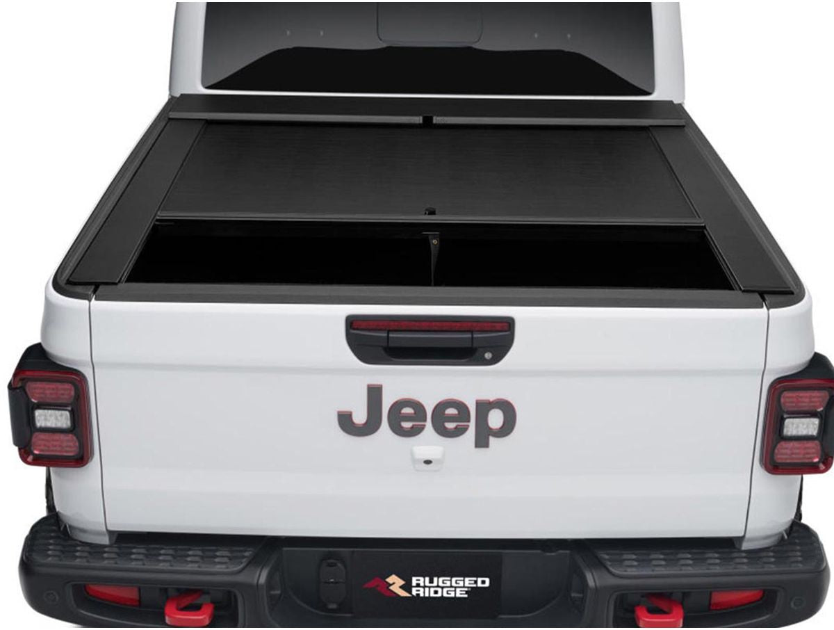 Armis Retractable Locking Bed Covr W/Trail Rails 20-Present Jeep Gladiator JT Rugged Ridge
