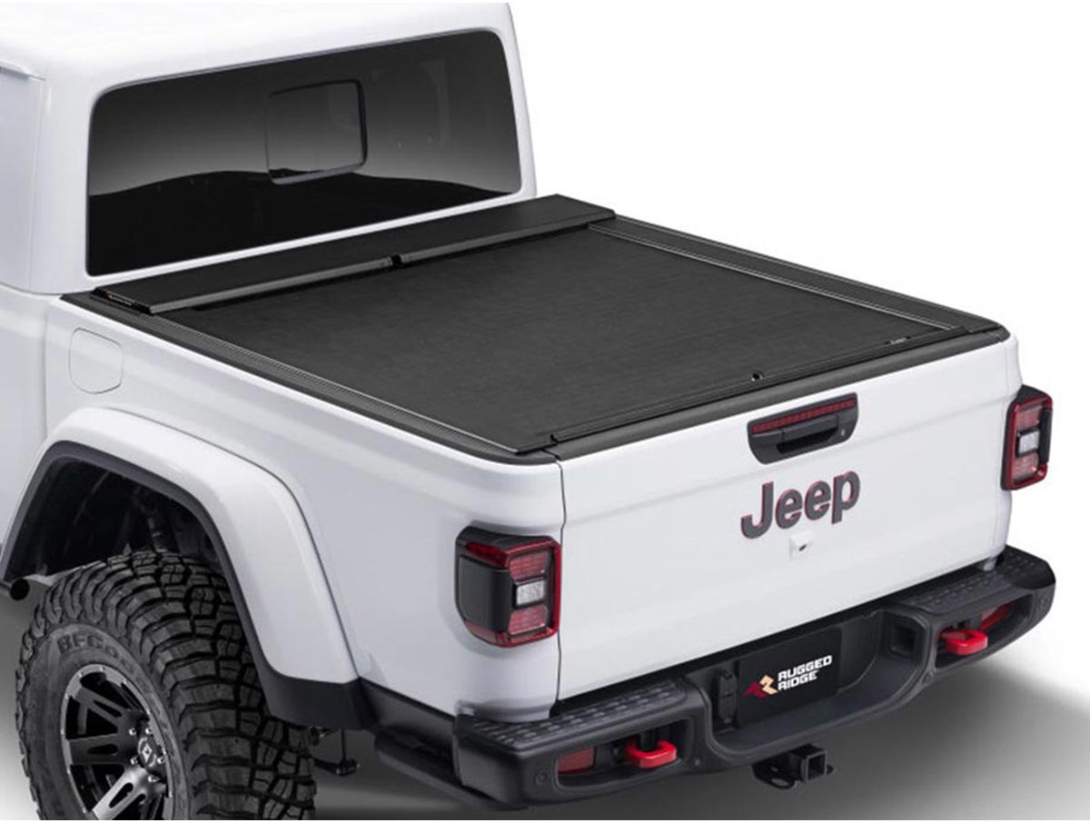 Armis Retractable Locking Bed Cvr W/o Trail Rails 20-Present Jeep Gladiator JT Rugged Ridge
