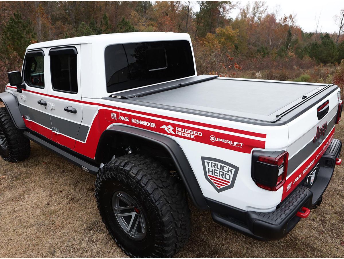 Armis Retractable Locking Bed Cvr W/o Trail Rails 20-Present Jeep Gladiator JT Rugged Ridge