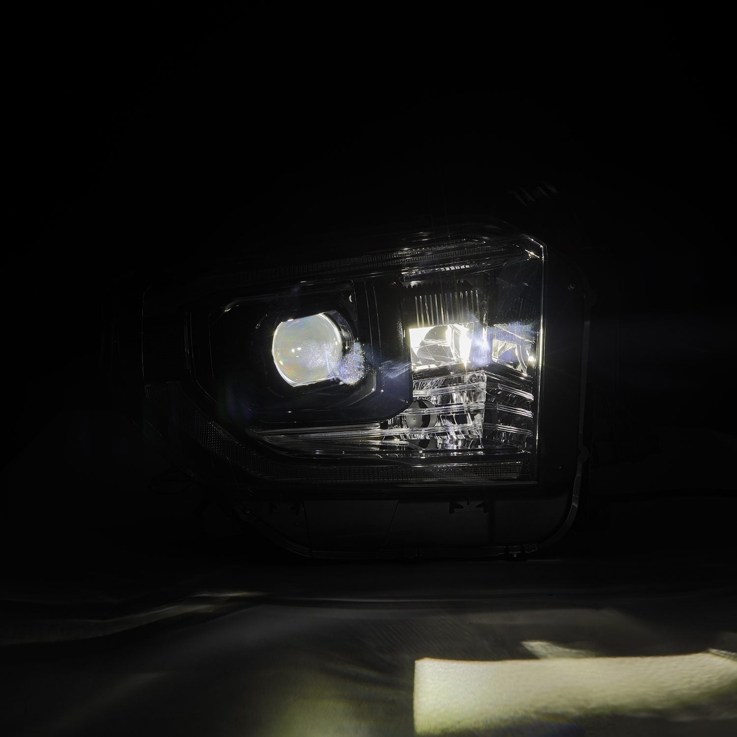 14-21 Toyota Tundra LUXX-Series Projector Headlights Alpha-Black - Apollo Off-Road