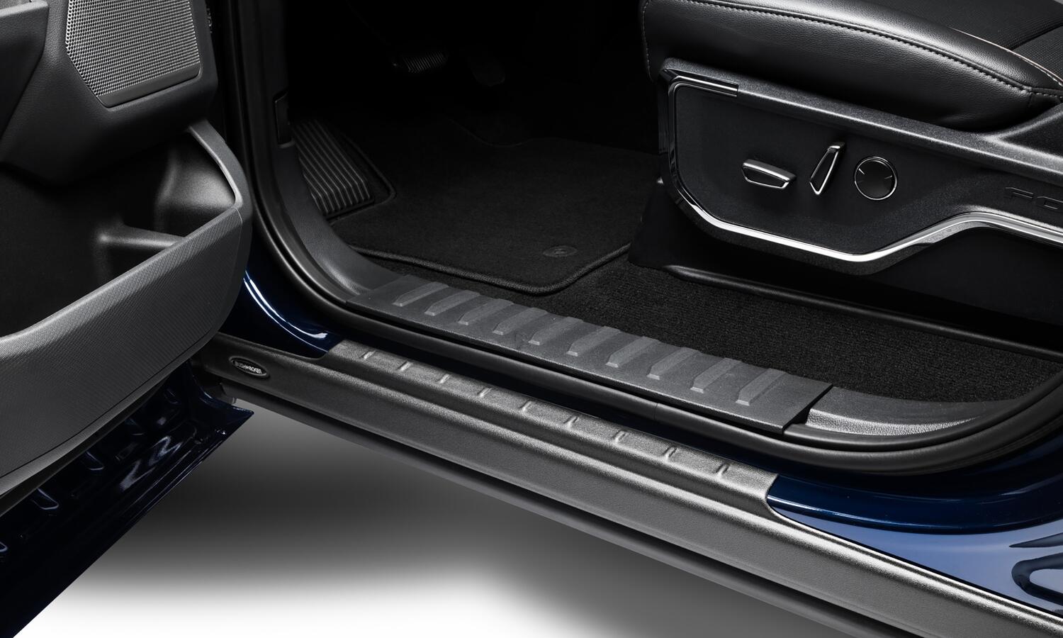Trail Armor Rocker Panel Black For 07-21 Toyota Tundra, Crewmax Incl. Side Panels/Sill Plate Cover Bushwacker