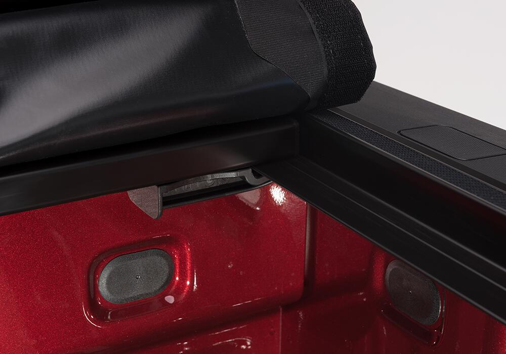 Pro X15 Tonneau Cover Black 2020-2025 Jeep Gladiator with or without Trail Rail System Truxedo