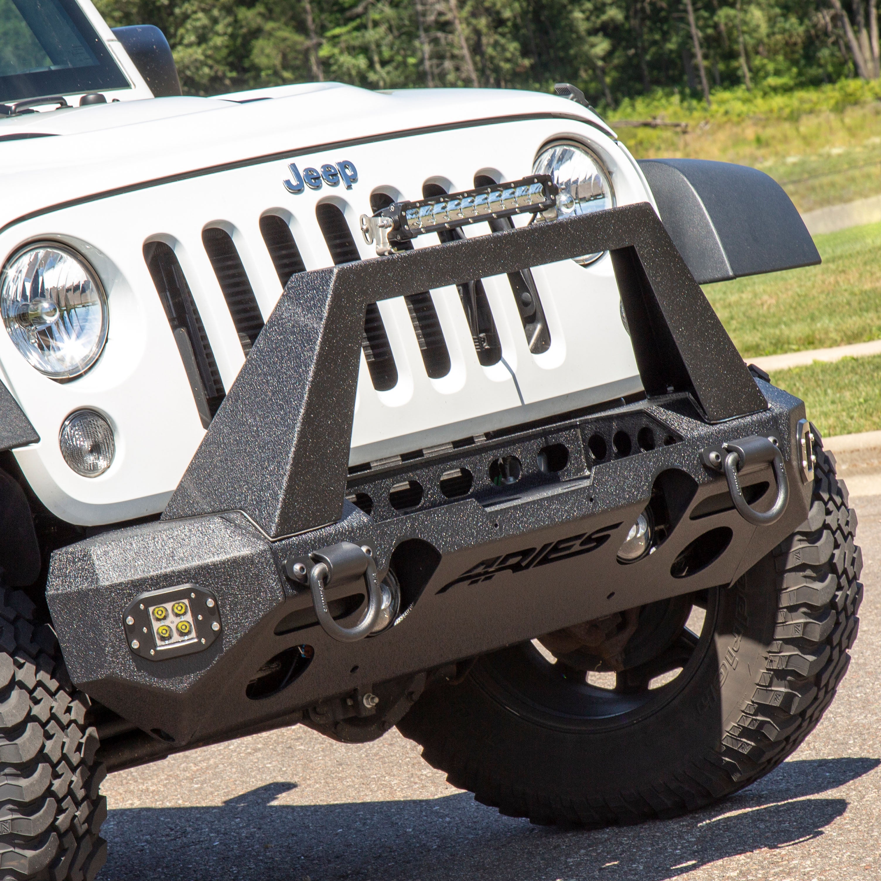 ARIES 10" Single-Row LED Light Bar (4,900 Lumens)