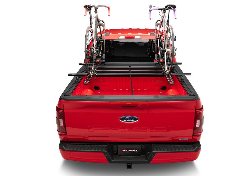 E-Series XT Locking Retractable Truck Bed Cover for 2017-2026 Ford F-250/350 6' 10 inch Bed Roll N Lock