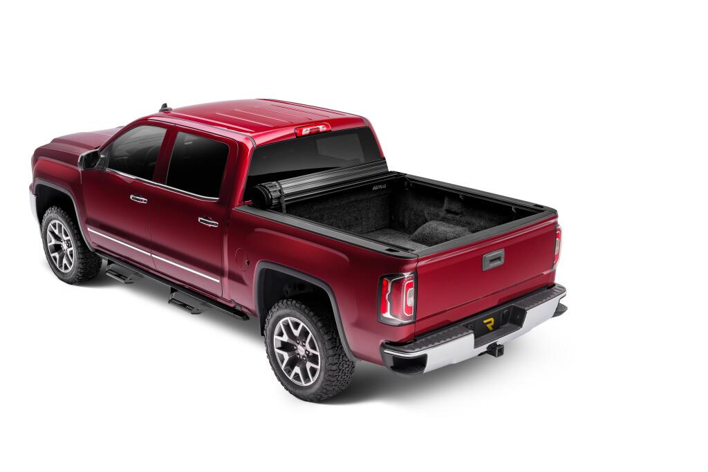 Sentry CT Tonneau Cover Black 2023-2026 Colorado/Canyon 5 Foot 2 Inch Bed Truxedo