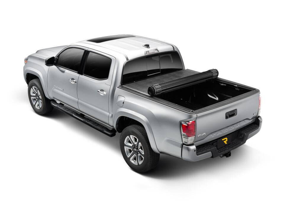 Sentry Tonneau Cover Black 2022-2026 Toyota Tundra 6 Foot 7 Inch Bed without Deck Rail System Truxedo
