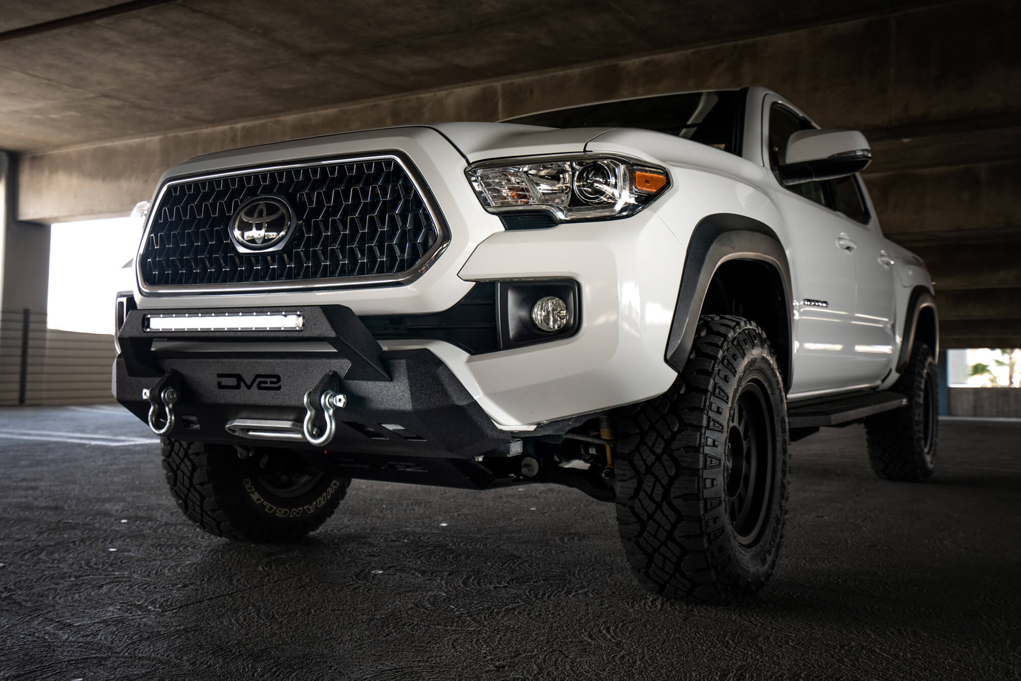 16+ Toyota Tacoma Truck Center Mount Front Bumper - Apollo Off-Road
