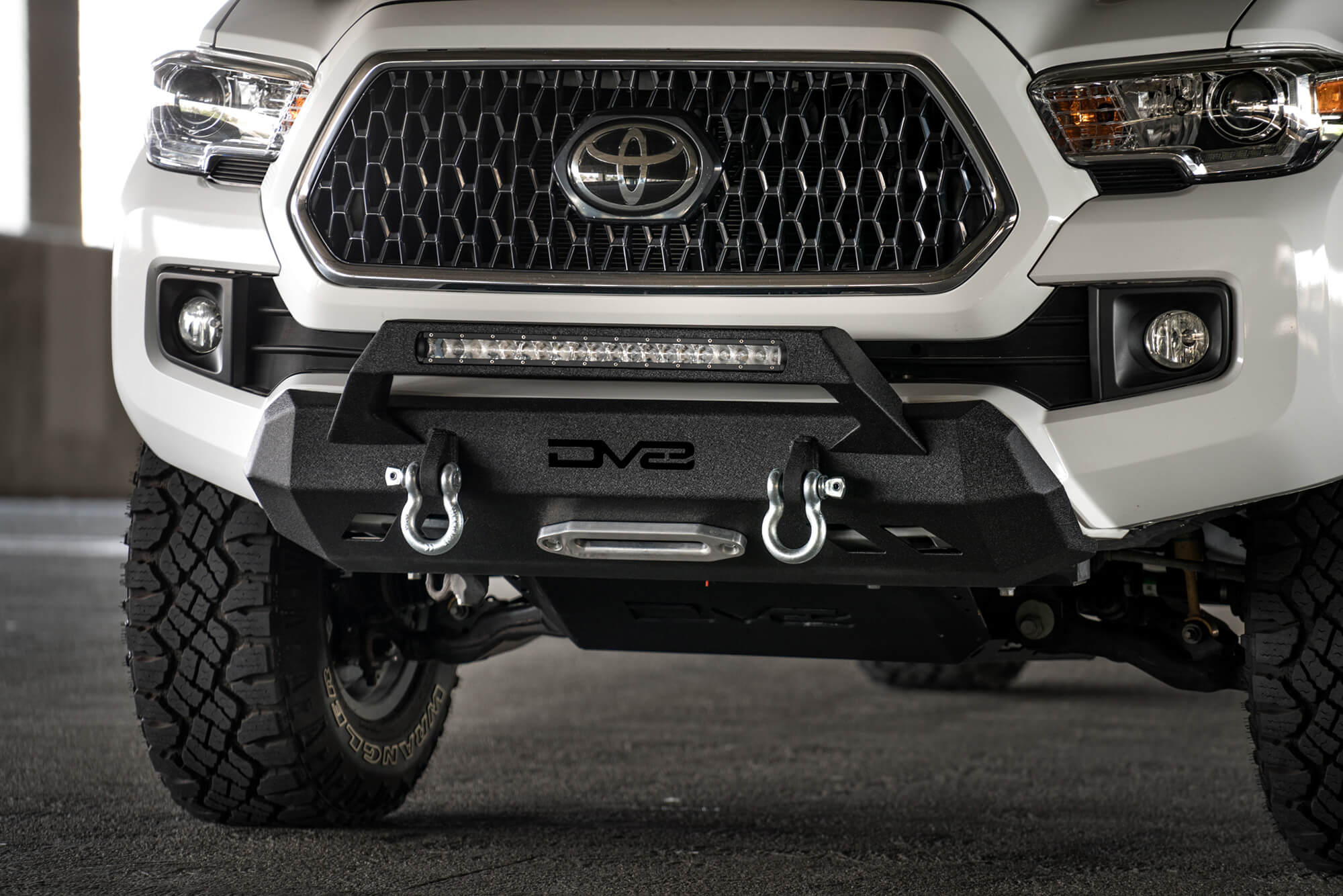 16+ Toyota Tacoma Truck Center Mount Front Bumper - Apollo Off-Road