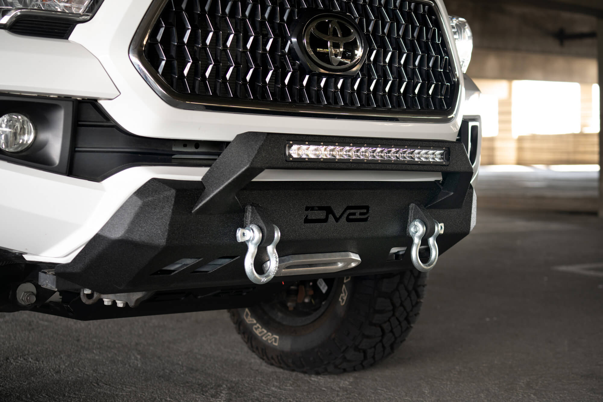 16+ Toyota Tacoma Truck Center Mount Front Bumper - Apollo Off-Road