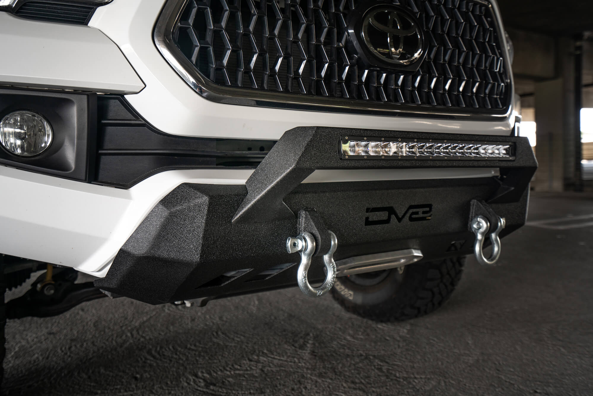 16+ Toyota Tacoma Truck Center Mount Front Bumper - Apollo Off-Road