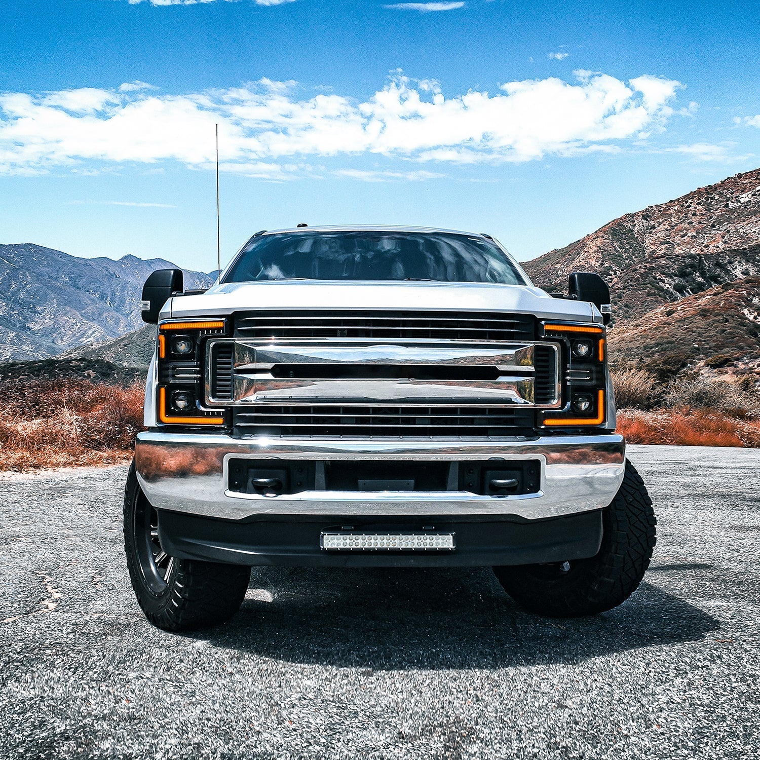 17-19 Ford F-250/350/450/550 Super Duty LUXX-Series LED Projector Headlights Black - Apollo Off-Road