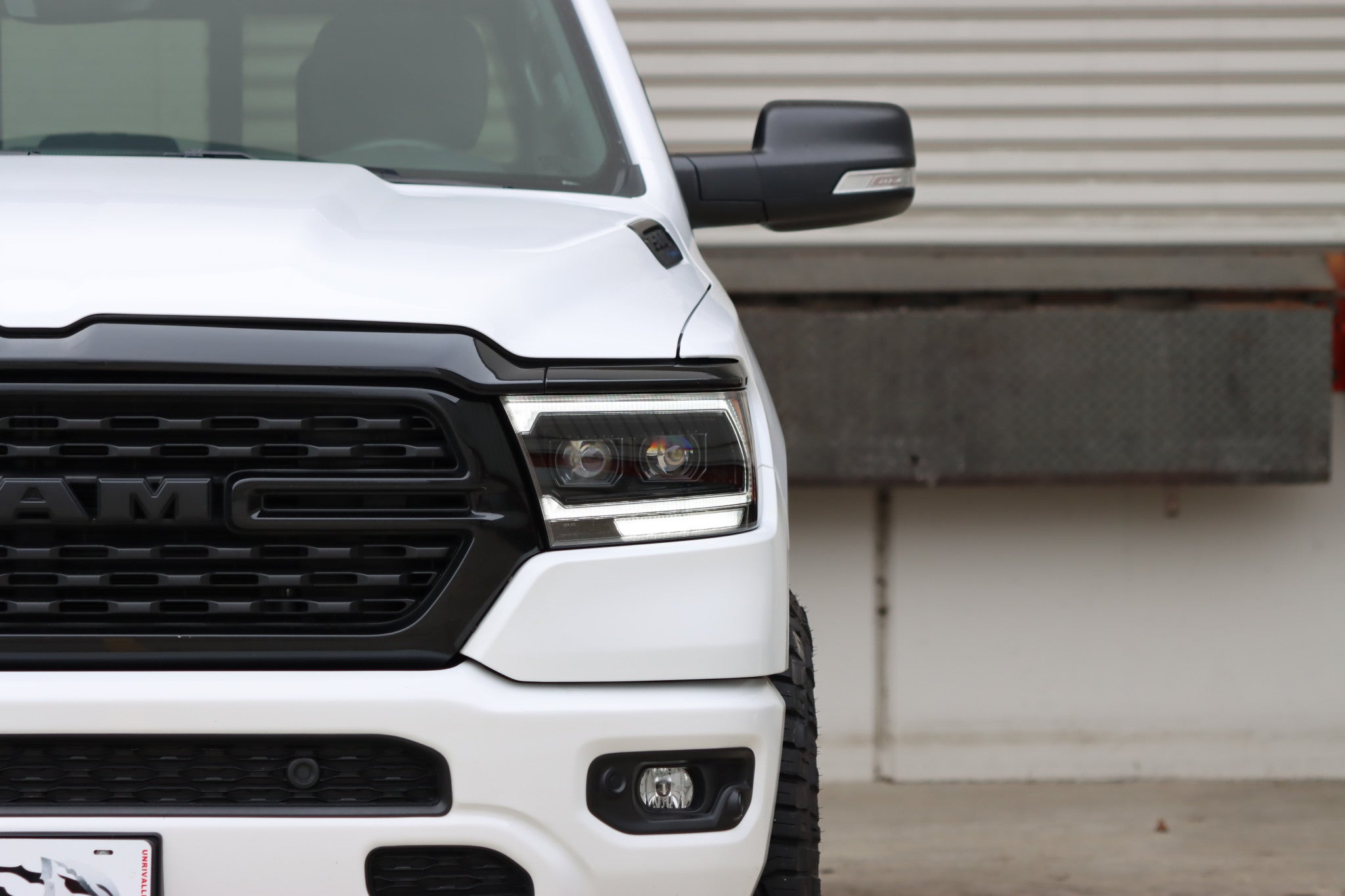 19-24 Ram 1500 LUXX-Series LED Projector Headlights Black - Apollo Off-Road