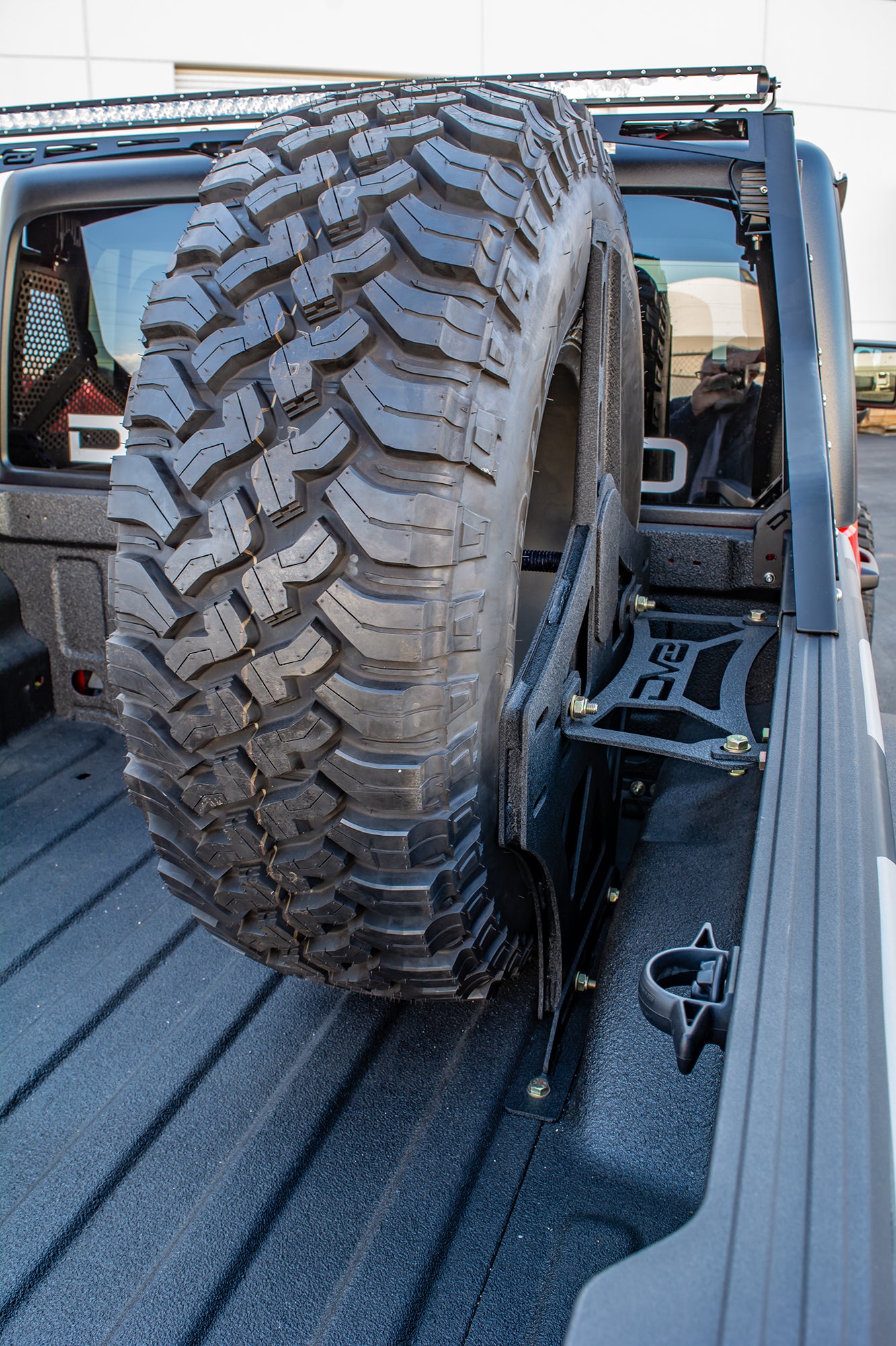 20+ Jeep JT Stand Up Spare Tire Mount - Apollo Off-Road
