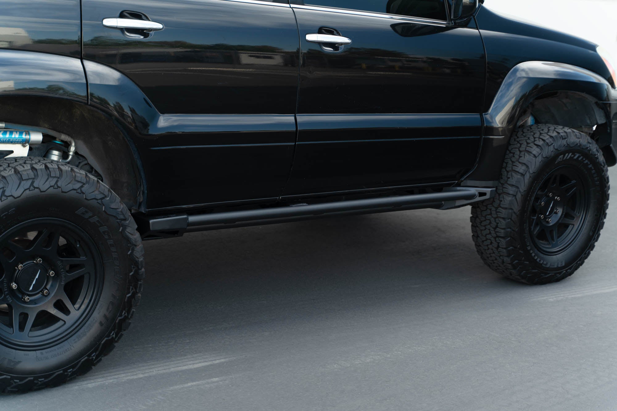 2003-2009 Lexus GX470 FS-15 Rock Sliders - Apollo Off-Road