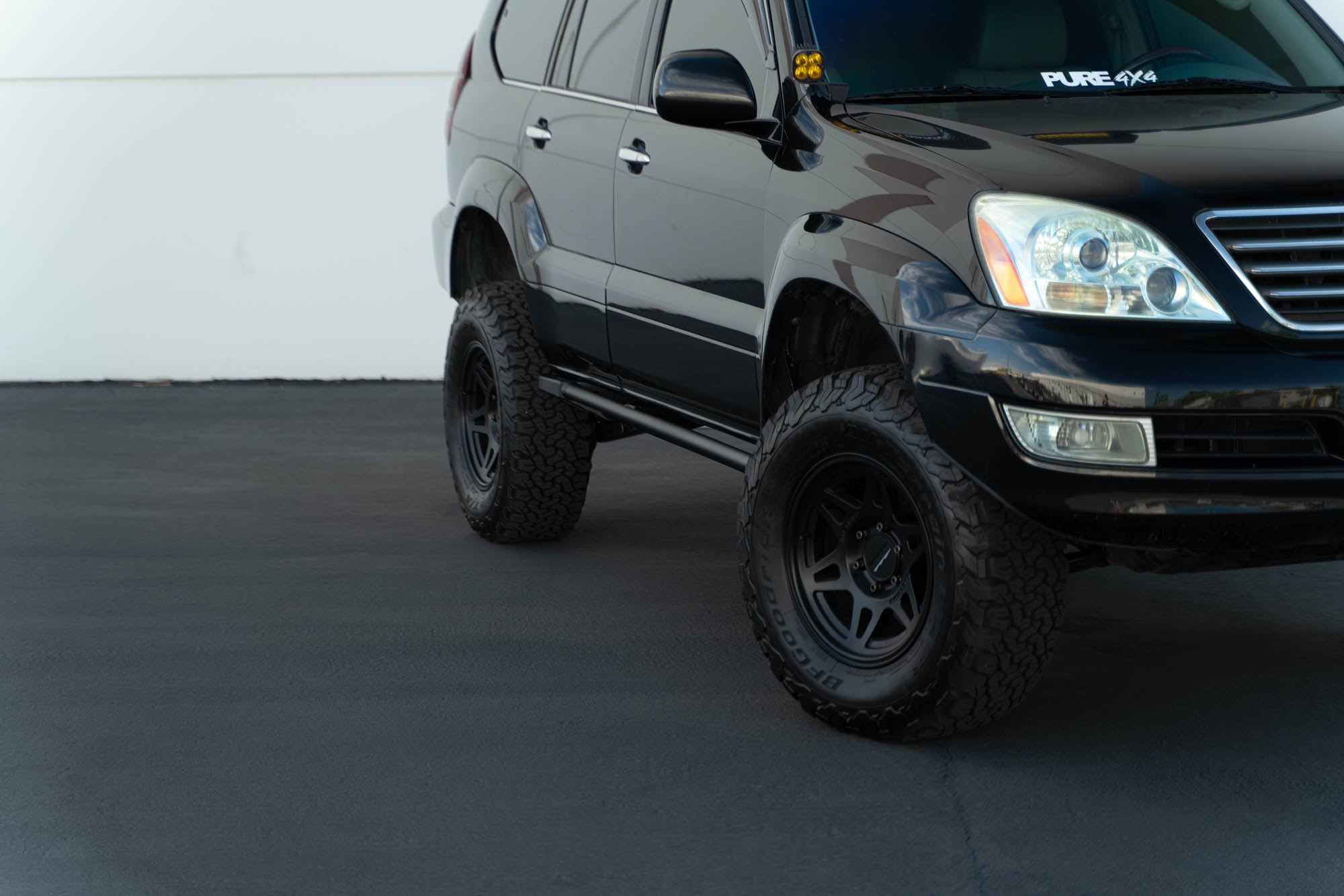 2003-2009 Lexus GX470 FS-15 Rock Sliders - Apollo Off-Road