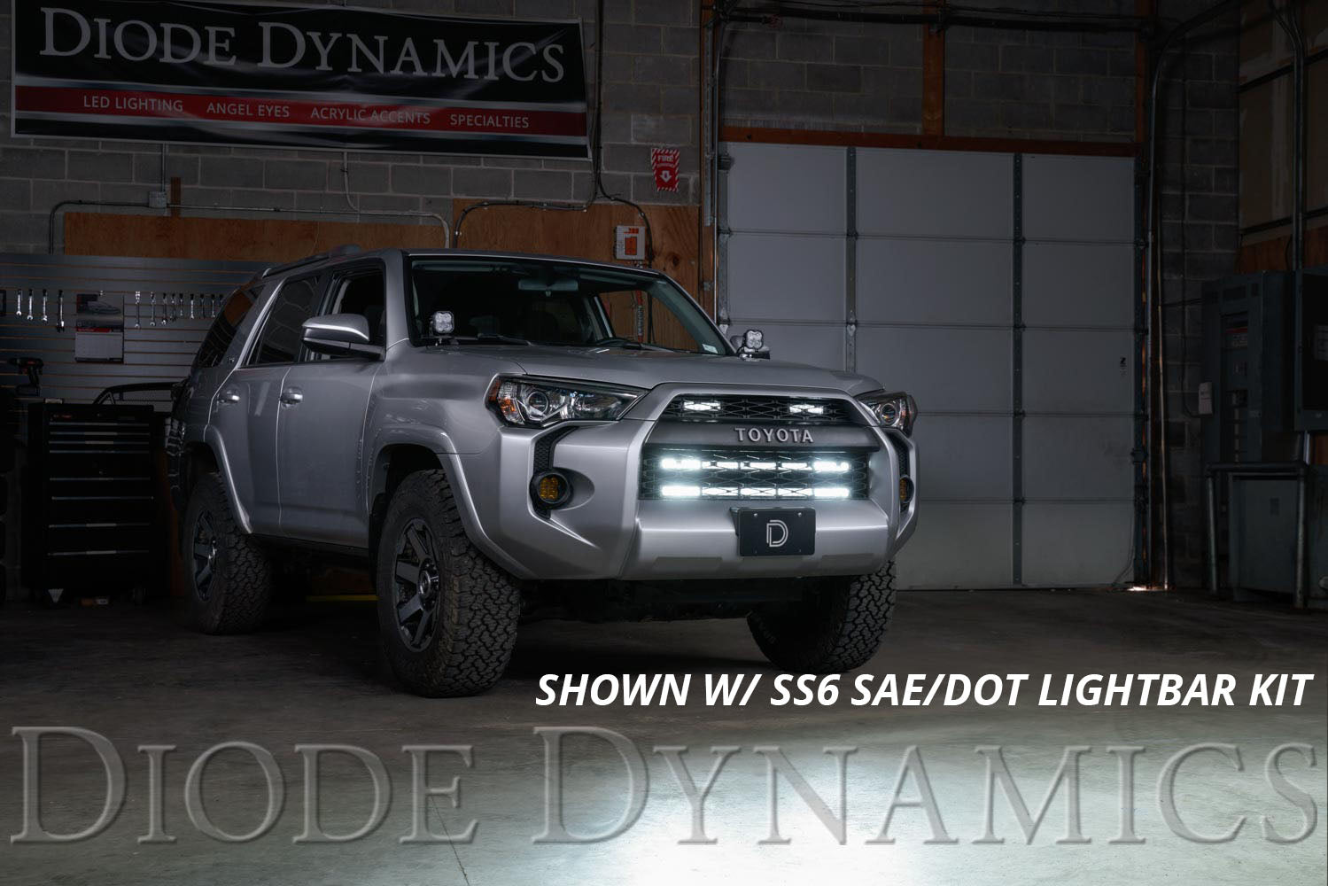 Diode Dynamics SS30 Single Stealth Lightbar Kit for 2014-2019 Toyota 4Runner White Driving