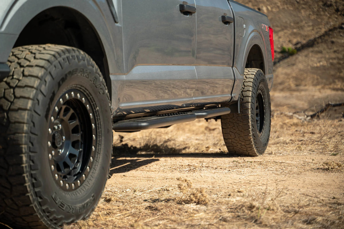 2015-2024 Ford F-150 Crew Cab OE Plus Side Steps - Apollo Off-Road