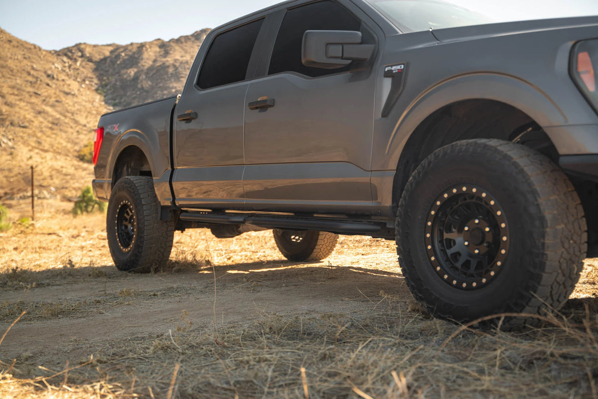 2015-2024 Ford F-150 Crew Cab OE Plus Side Steps - Apollo Off-Road