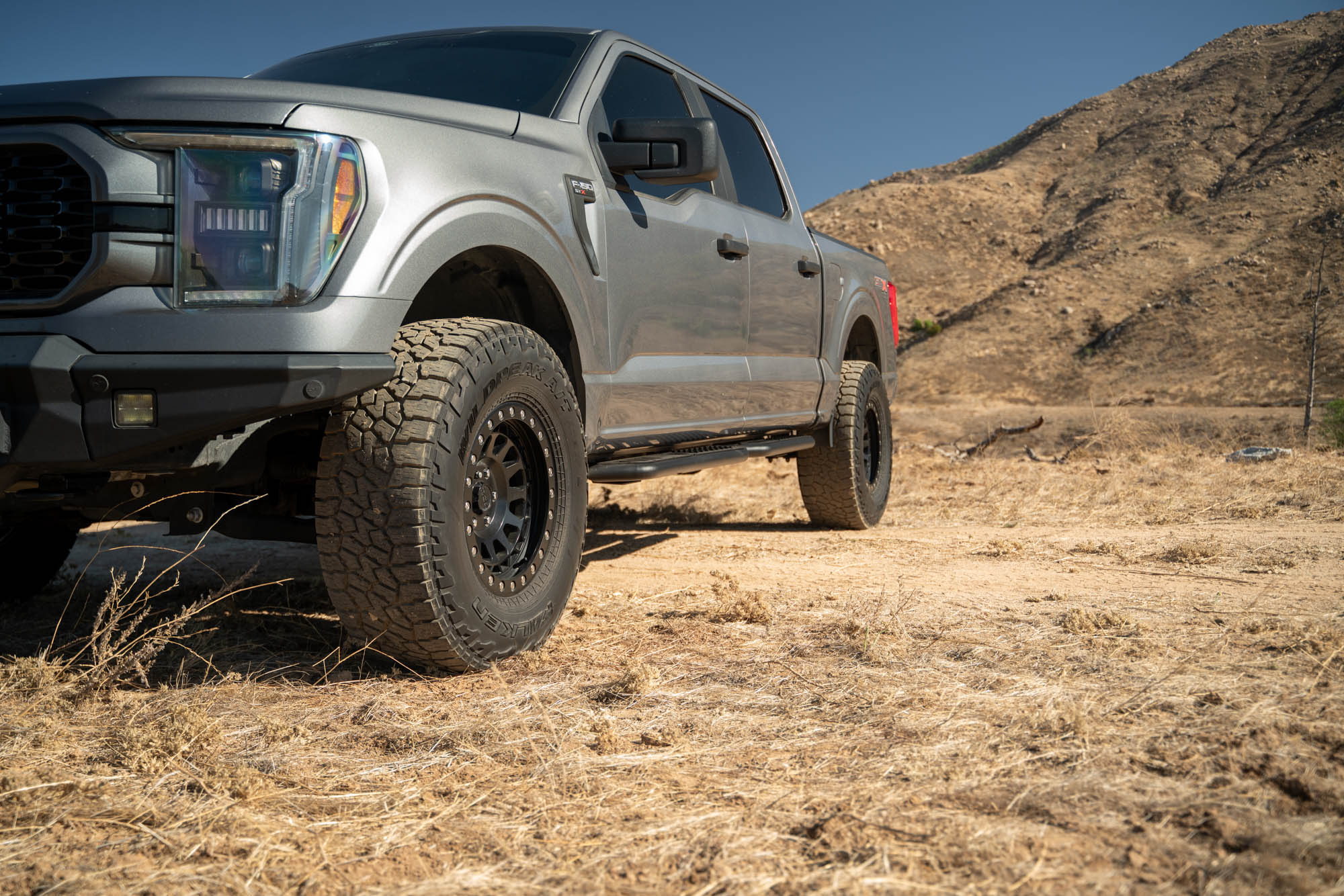 2015-2024 Ford F-150 Crew Cab OE Plus Side Steps - Apollo Off-Road