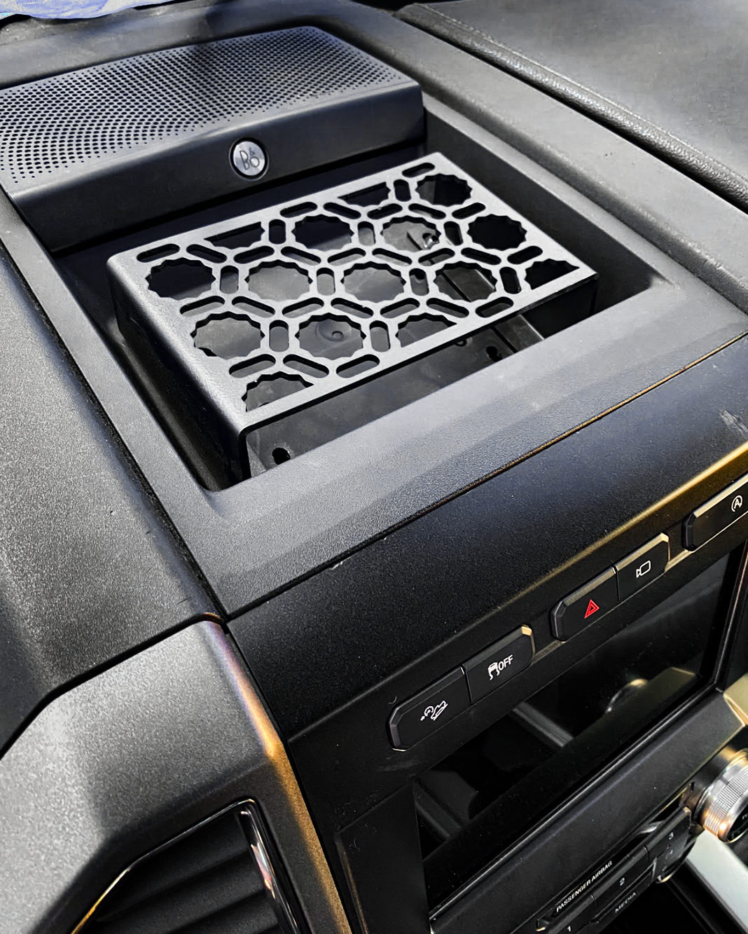 Foutz Motorsports Center Dash Panel Mount Kit by Adapt-A-Panel 2017-2020 Ford F-150 Raptor 2017-2020 Ford F-150