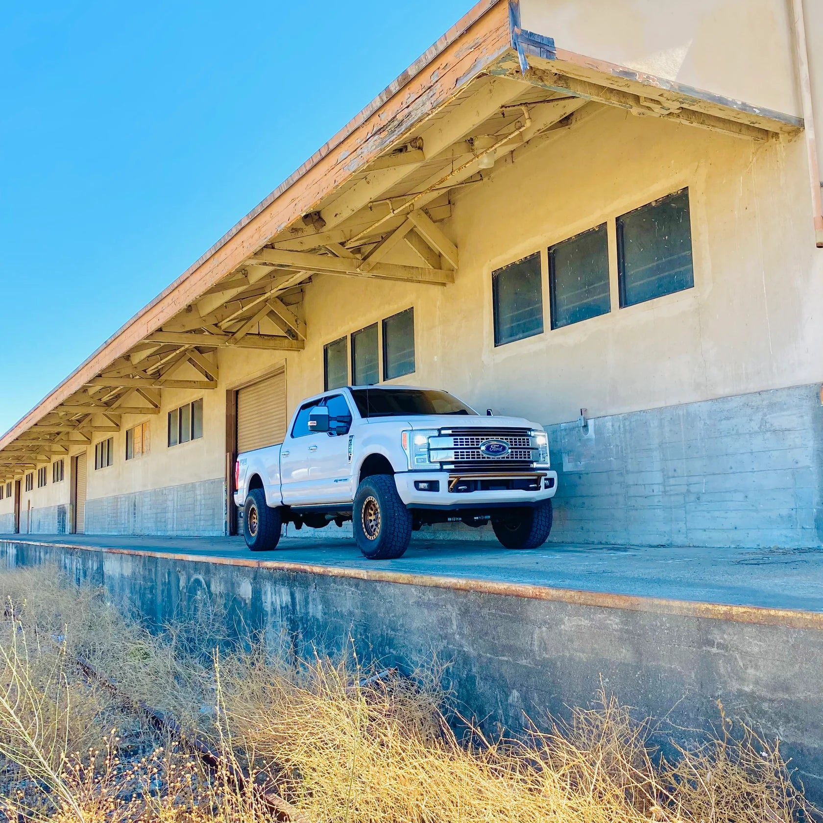 2017-2024 Ford Super Duty Front Bar - "The Nerf" Series Featuring A Smooth Bar with No Light Tabs - Apollo Off-Road
