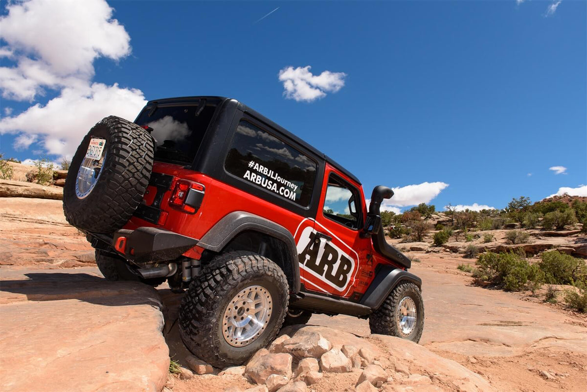 18-22 Jeep Wrangler Rock Sliders - Apollo Off-Road