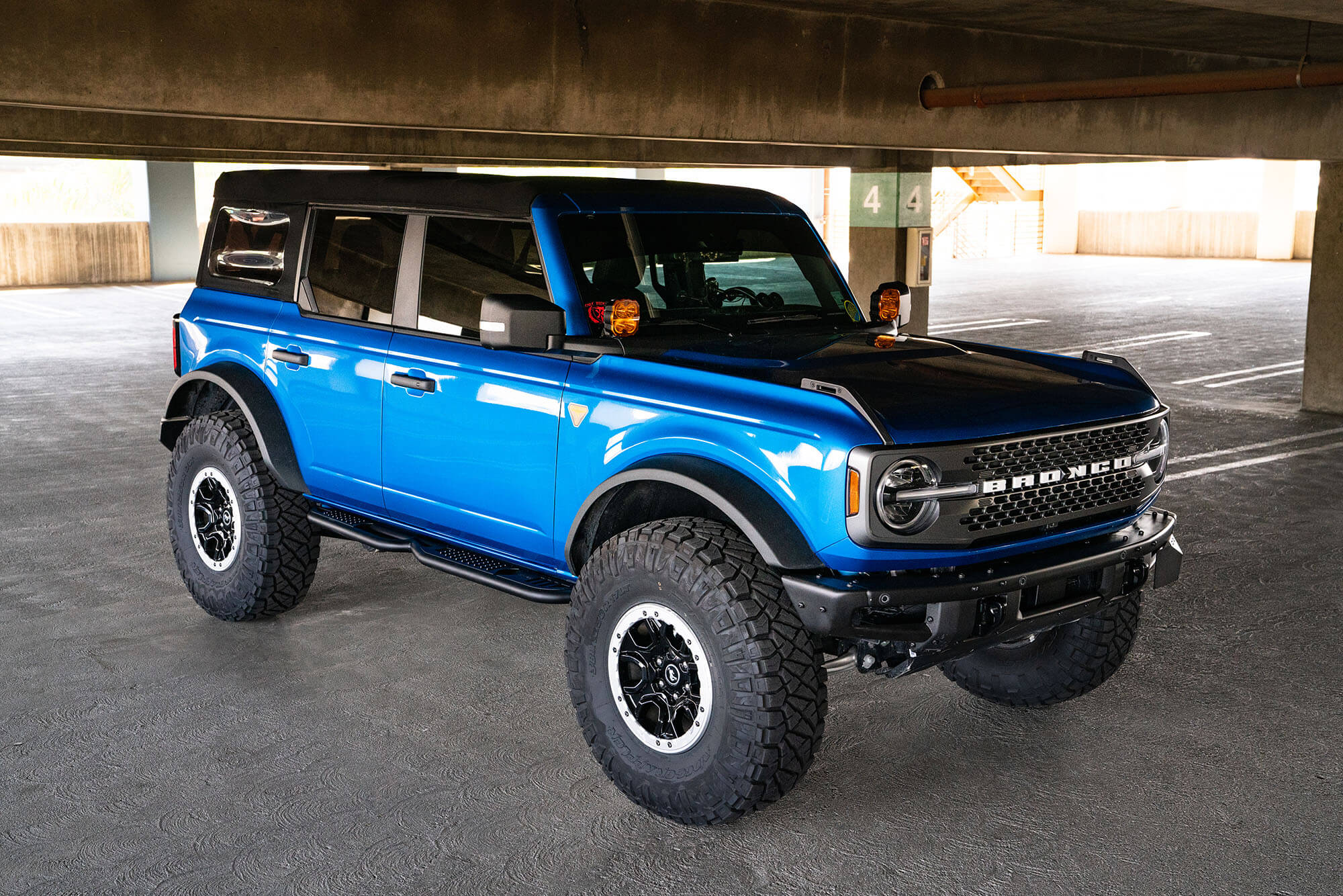 2021+ Ford Bronco 4-Door OE Plus Series Side Steps - Apollo Off-Road