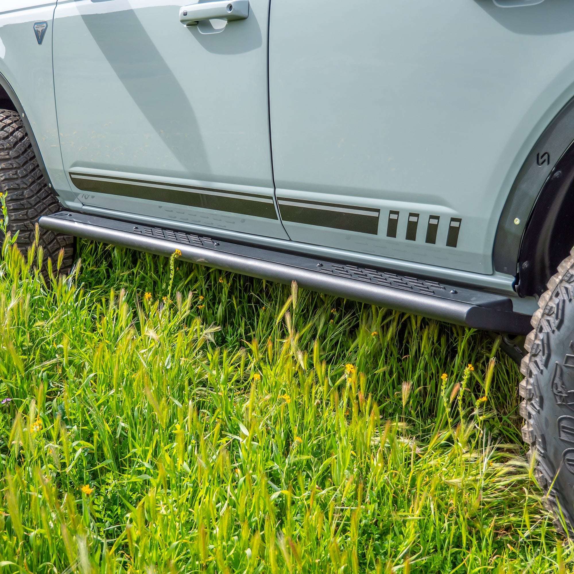 Step and Rock Slider for Ford Bronco 4-Door