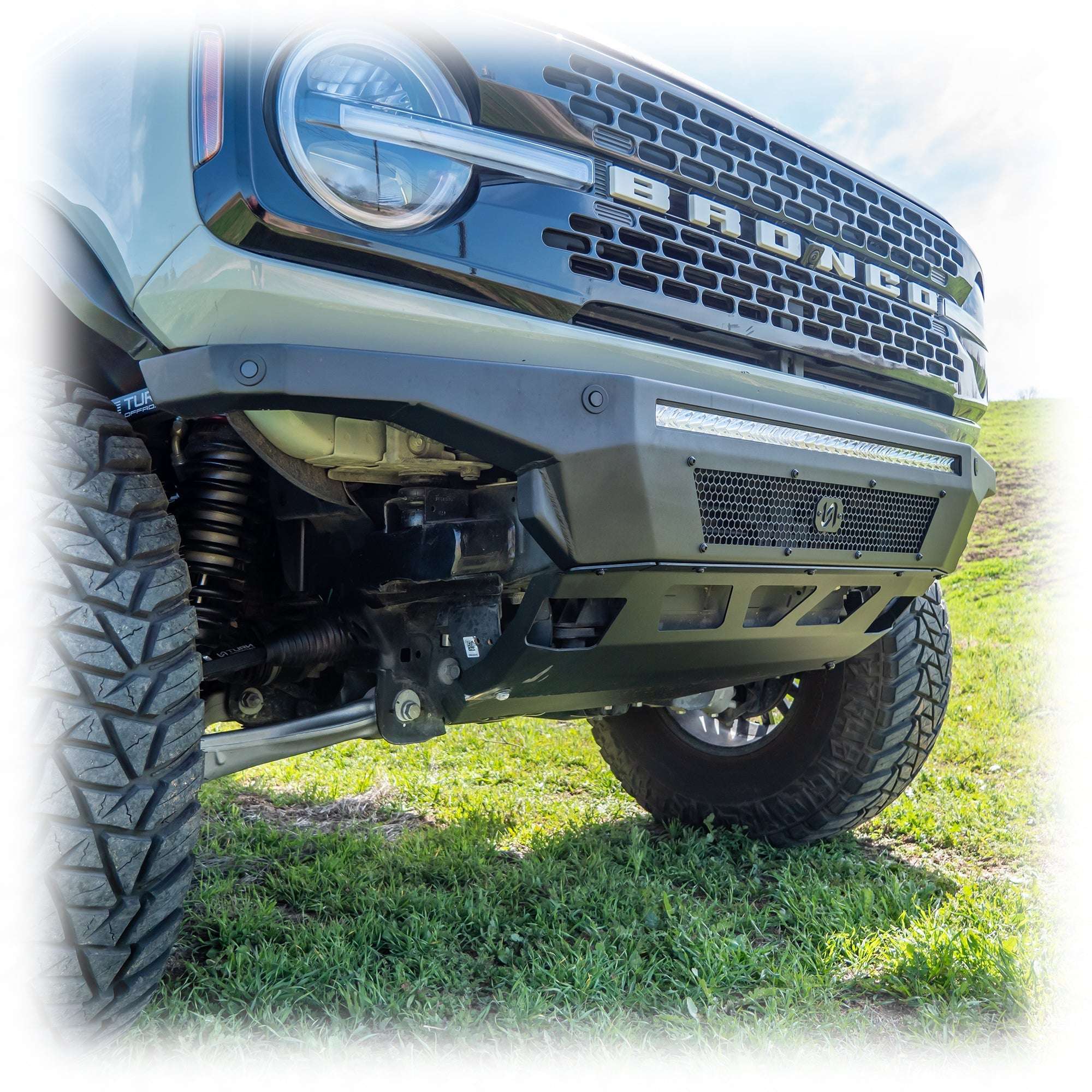 Hyperlyte Front Bumper and Skid Plate for Ford Bronco