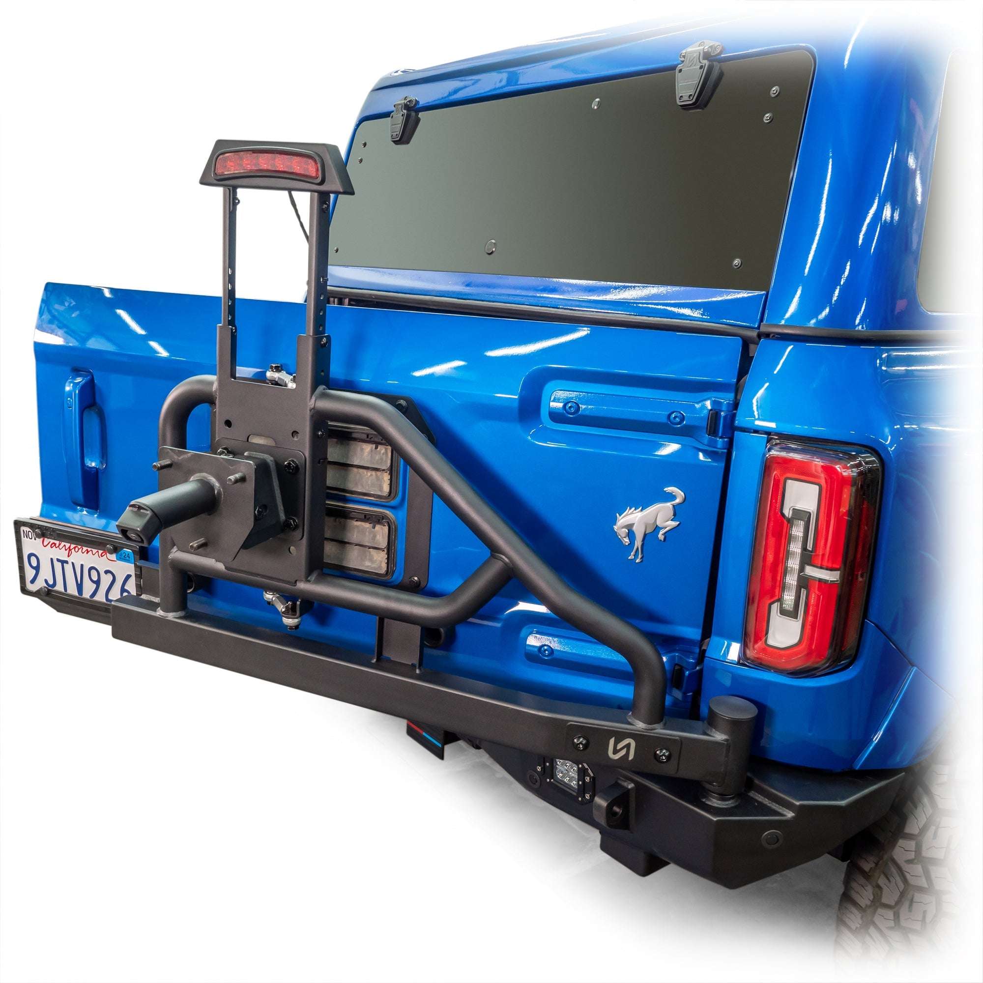 Swing-Out Tire Carrier with Lights for Ford Bronco
