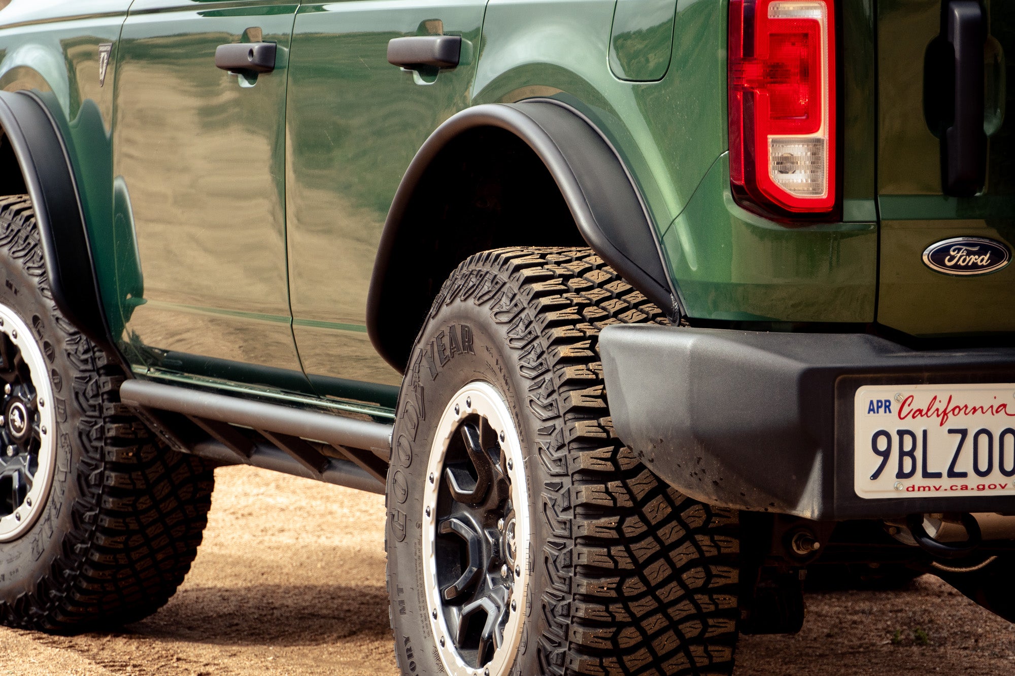 2021+ Ford Bronco Tube Fender Flares - Apollo Off-Road