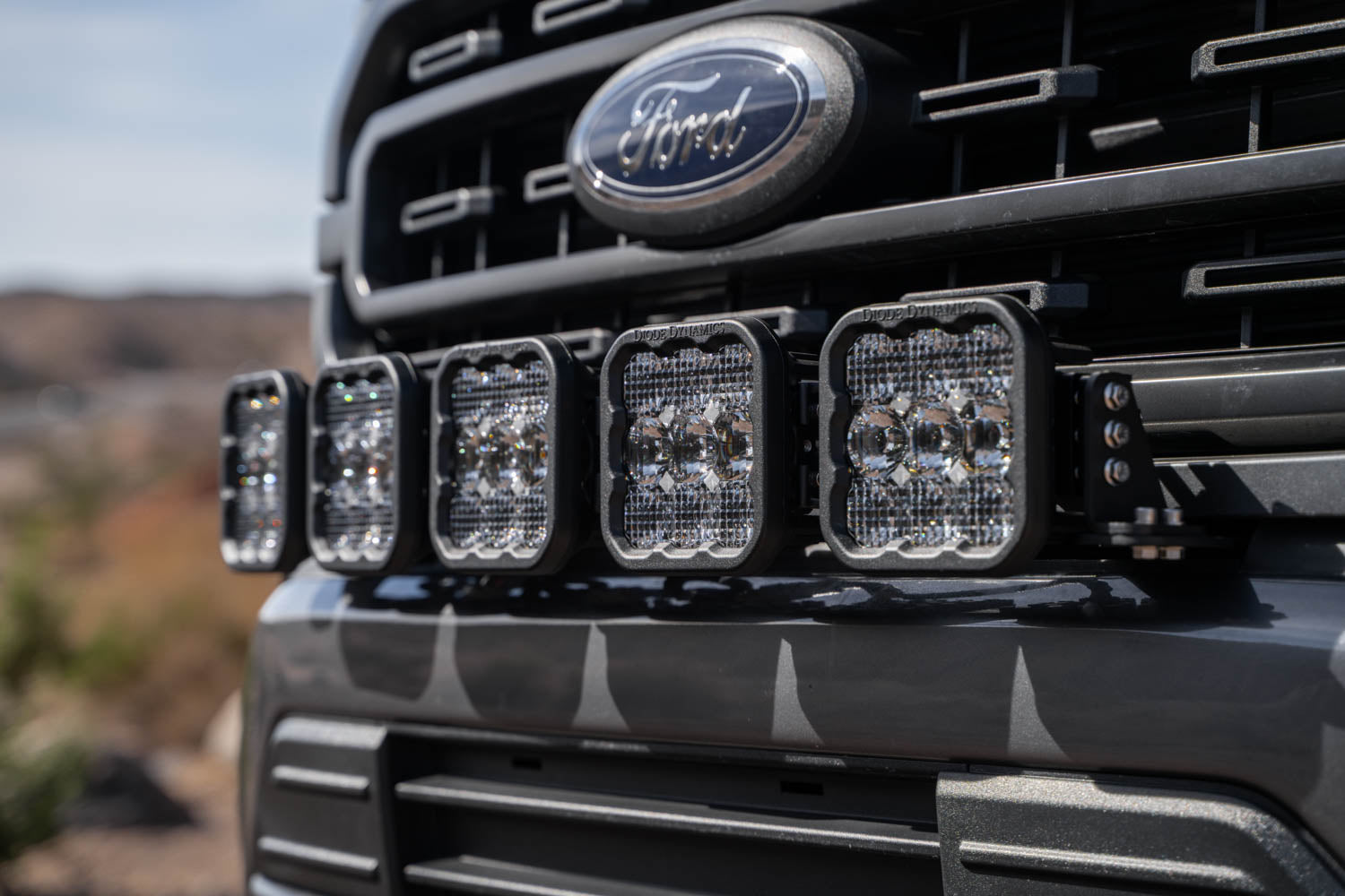 Diode Dynamics SS5 Grille CrossLink Lightbar Kit for 2021-2023 Ford F-150 Pro White Combo