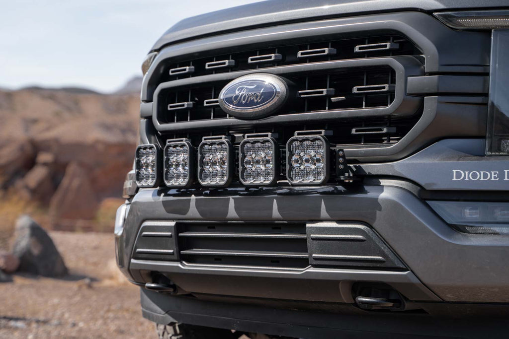 Diode Dynamics SS5 Grille CrossLink Lightbar Kit for 2021-2023 Ford F-150 Pro White Combo