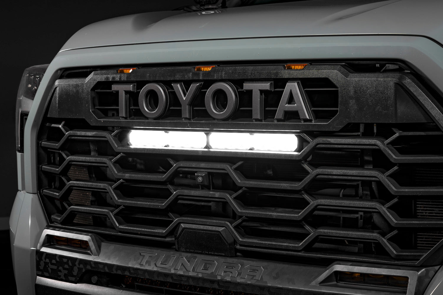 Diode Dynamics Tundra 2022 Pro Grille SS20 Pro LED Kit Yellow Combo