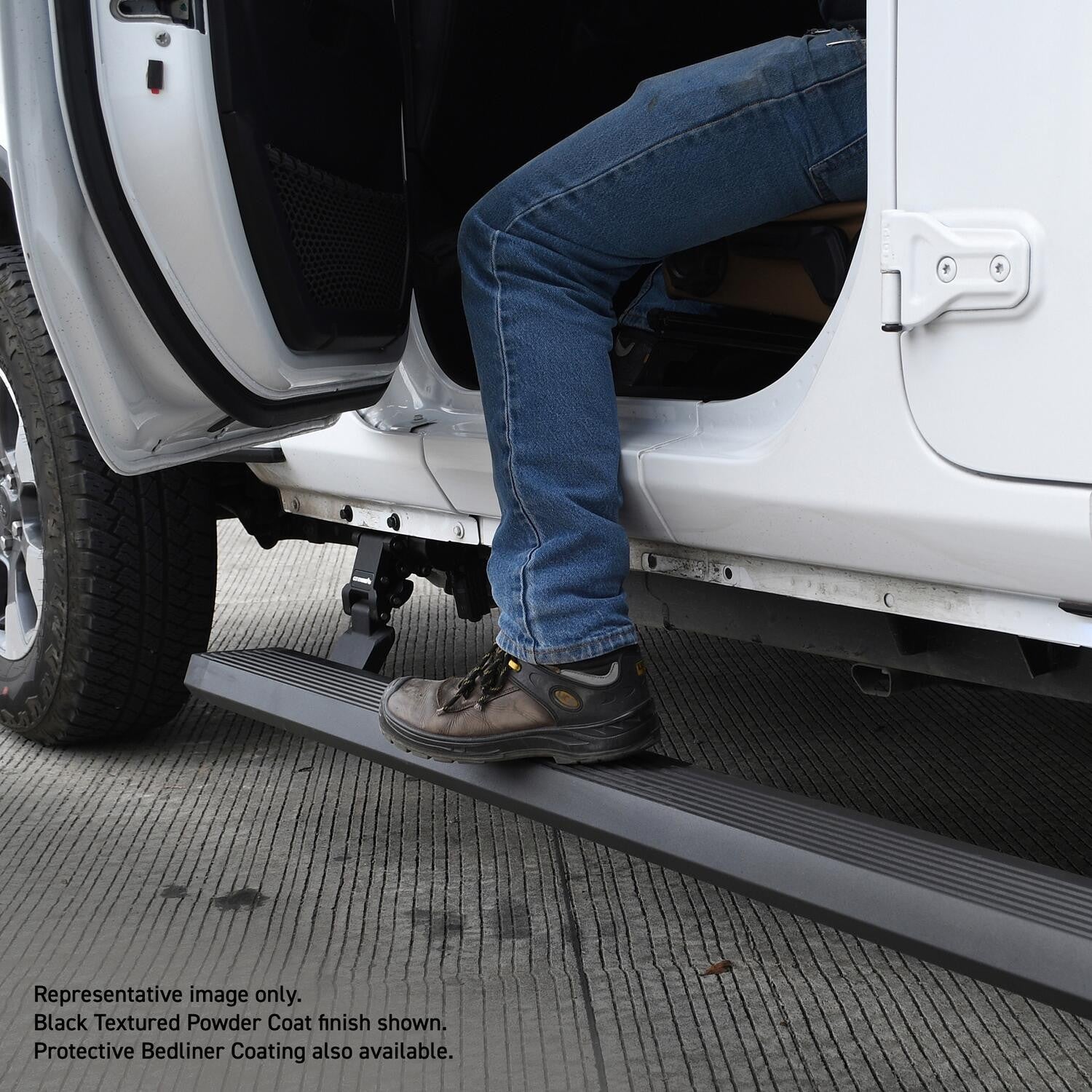 VoltSteps With Mounting Brackets Textured Black 2018-2026 Jeep Wrangler Go Rhino