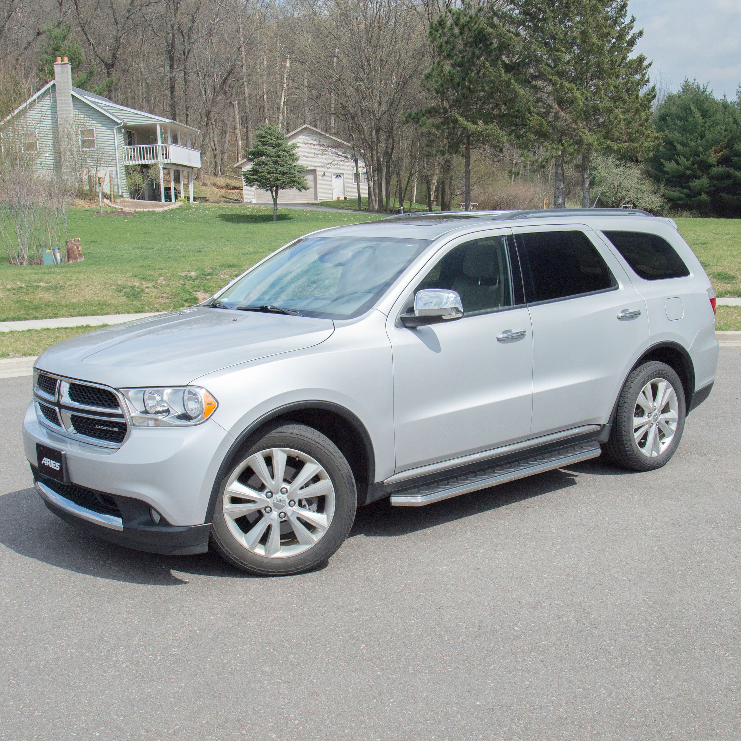 ARIES AeroTread 5" x 73" Polished Stainless Running Boards, 2011-2026 Dodge Durango