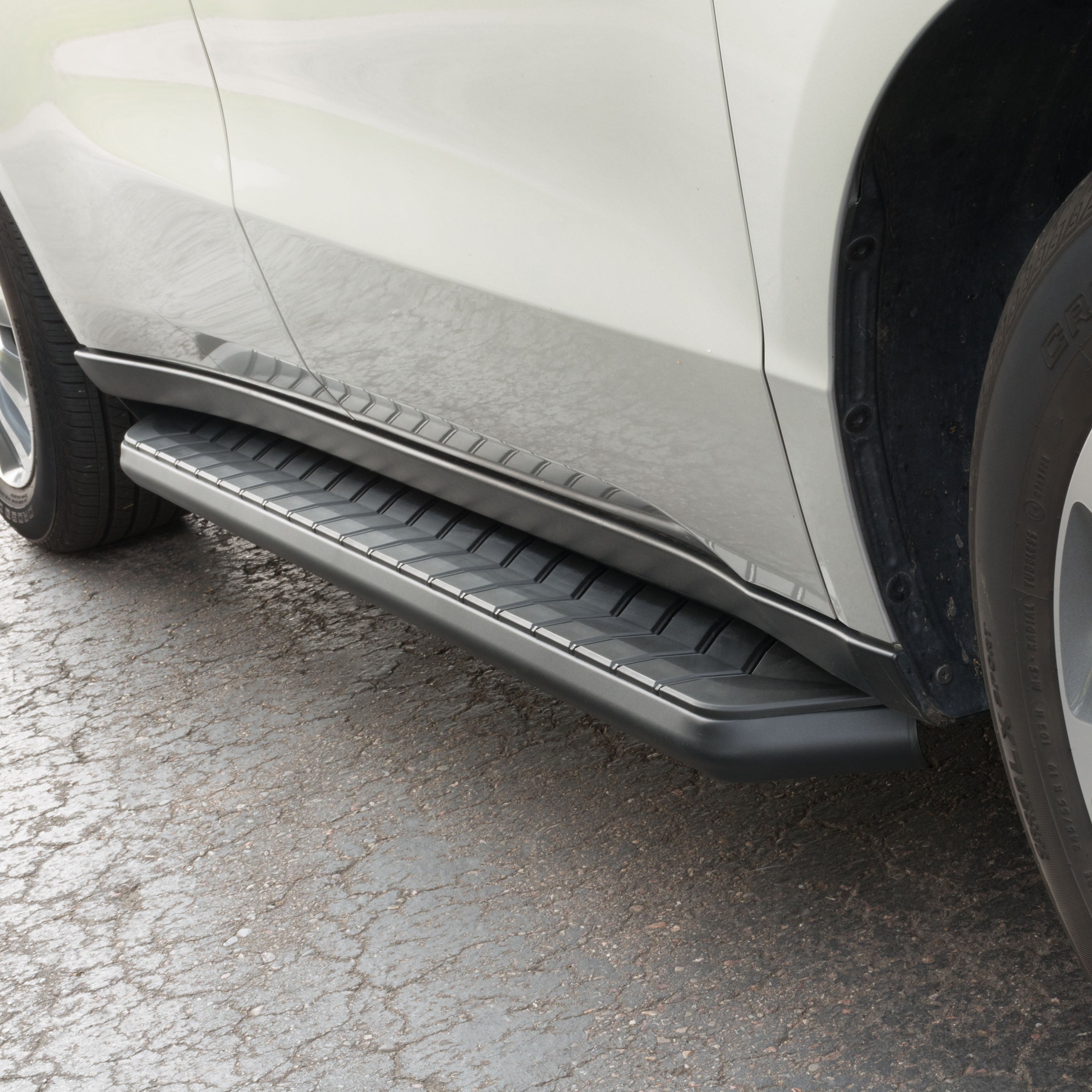 ARIES AeroTread 5" x 73" Black Stainless Running Boards (No Brackets), 2011-2026 Dodge Durango, 2020-2026 Ford Explorer