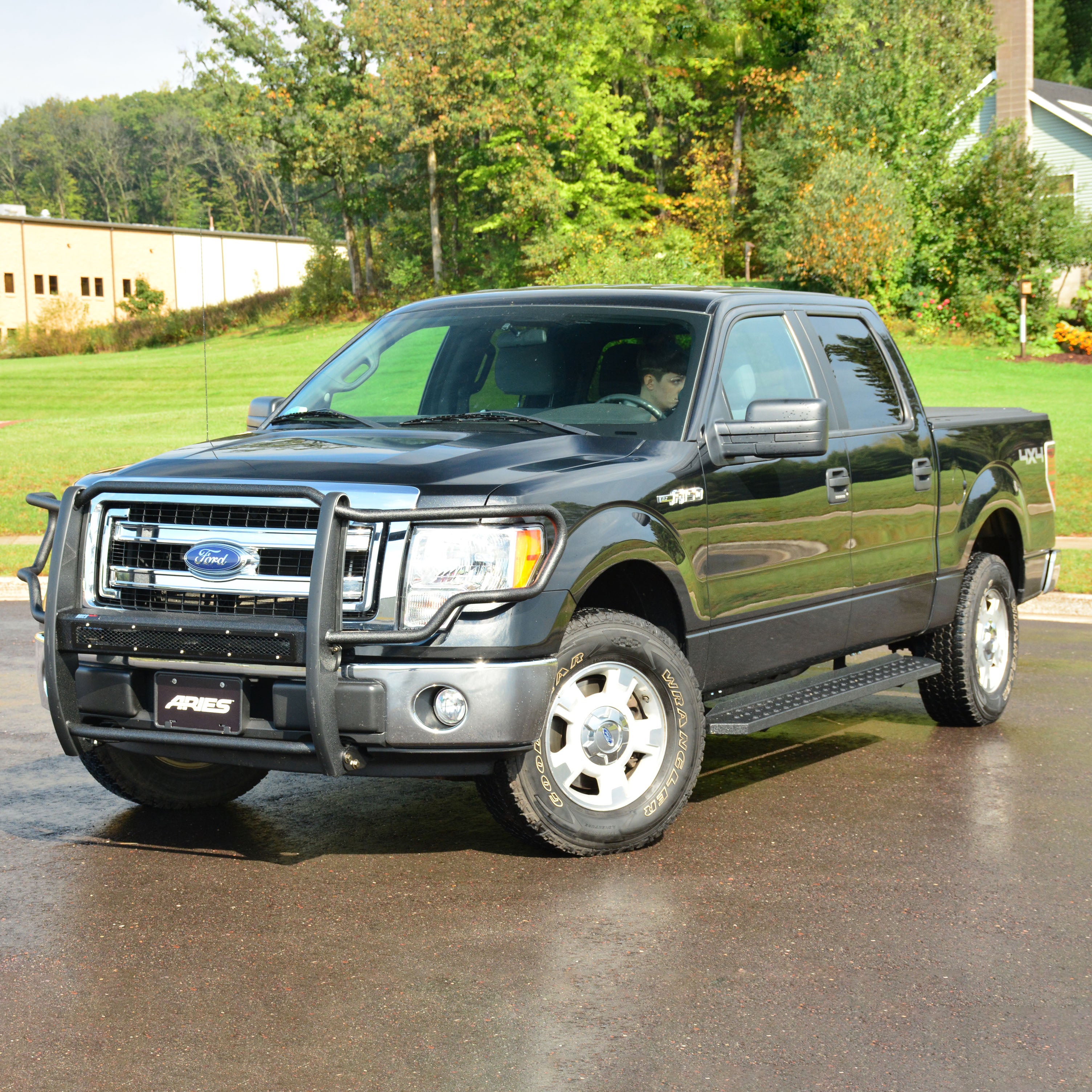 ARIES RidgeStep 6-1/2" x 91" Steel Running Boards, 1999-2016 Ford F-250/F-350/F-450 Super Duty