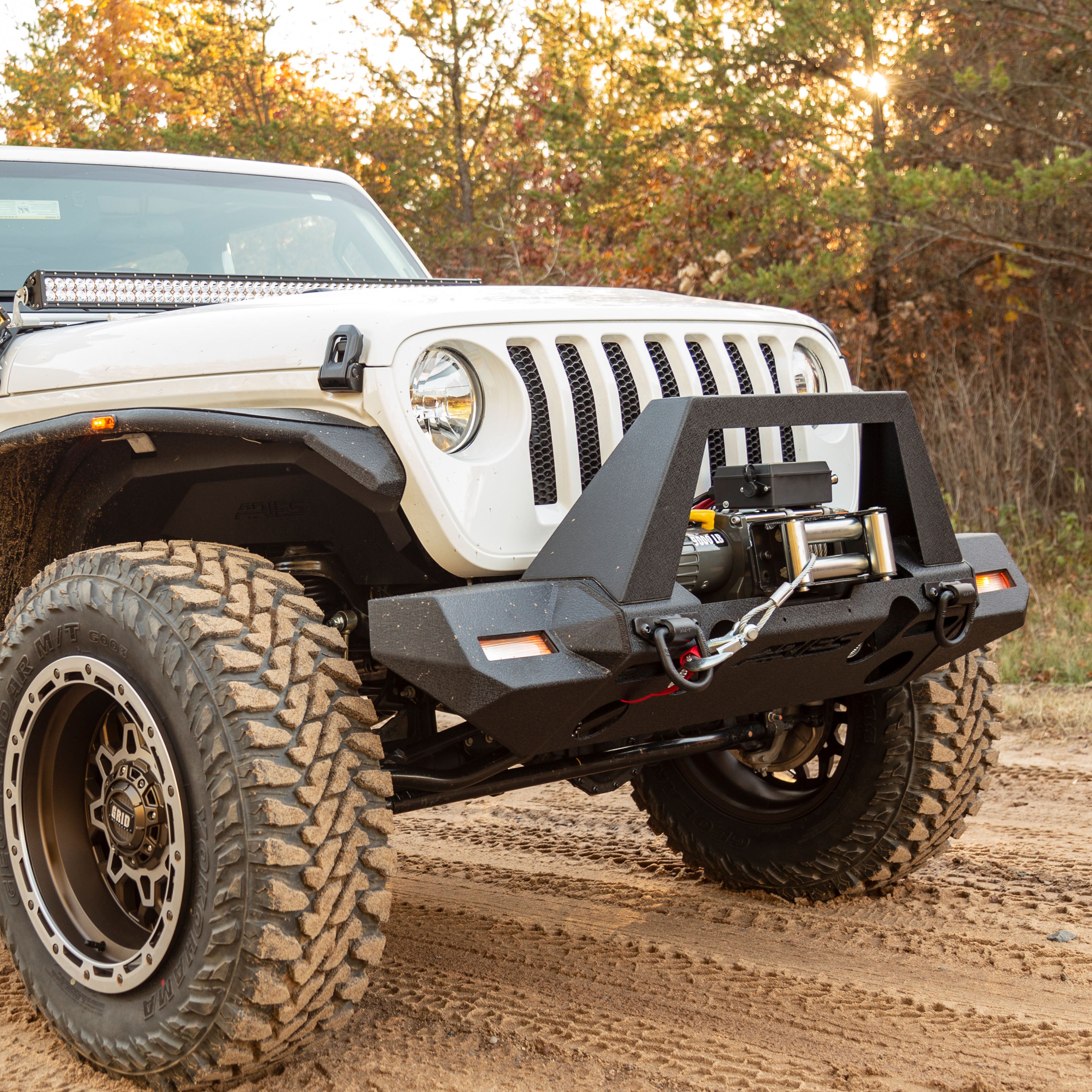 ARIES TrailChaser Jeep Wrangler JL, Gladiator Aluminum Front Bumper (Option 9), 2018-2026 Jeep Wrangler