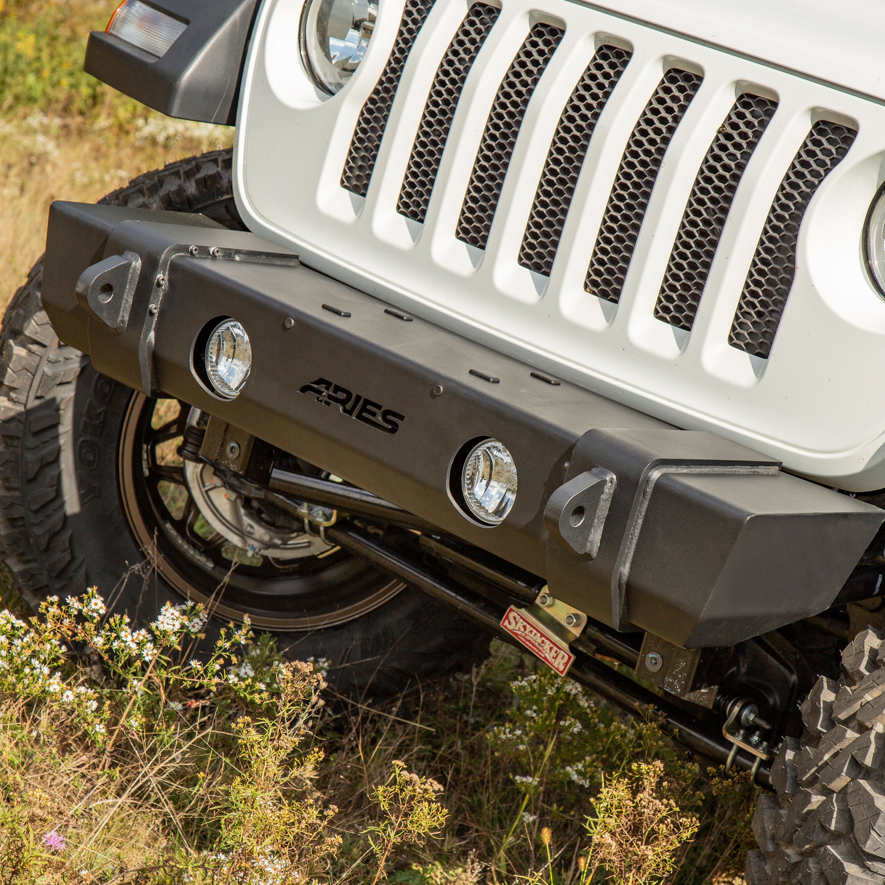 ARIES TrailCrusher Jeep Wrangler JL, Gladiator Steel Front Bumper, 12.5K, 2018-2026 Jeep Wrangler, 2020-2026 Jeep Gladiator